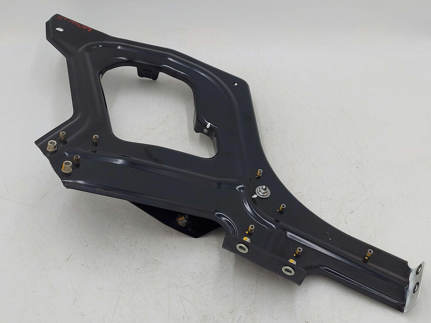 2018 Mclaren 570s Rear LH Left Lower Quarter Bracket 13A4882CP