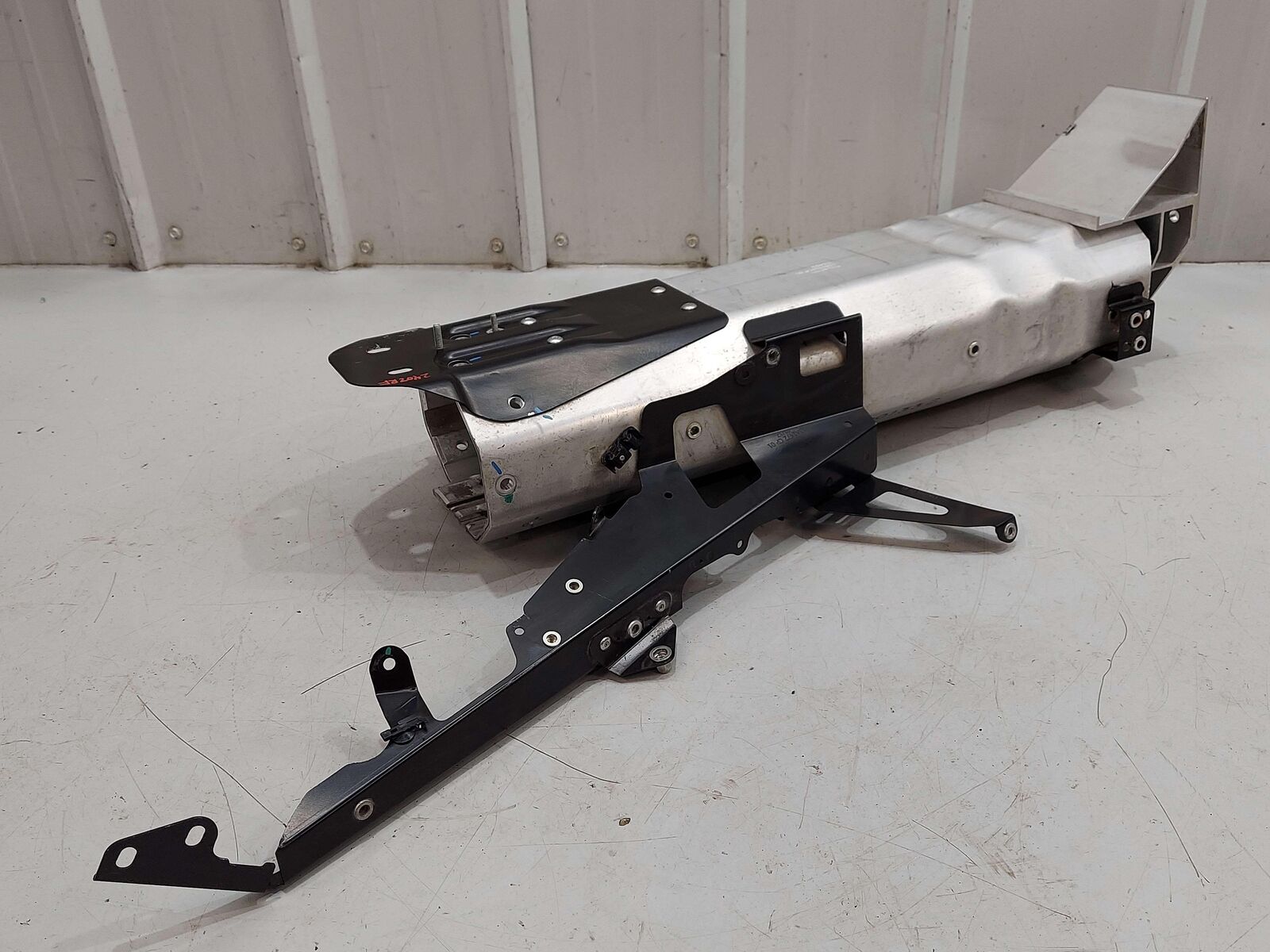 2017 MCLAREN 570S FRONT RIGHT HORN FRAME RAIL CRASH STRUCTURE 13A1314CP