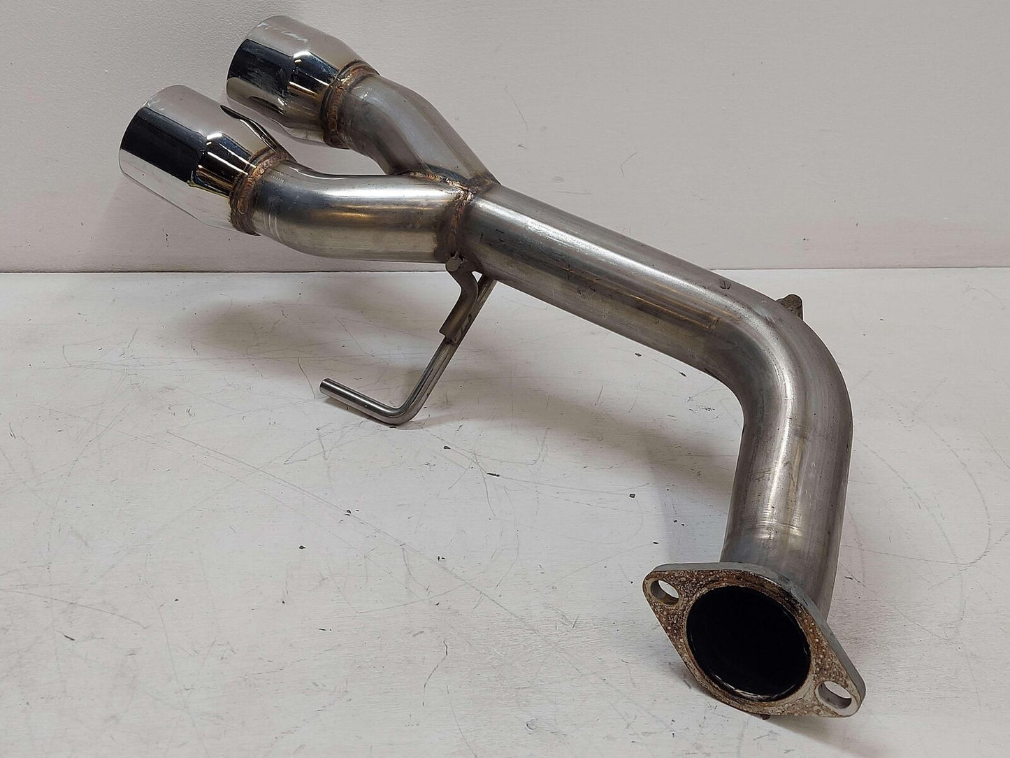 AFTERMARKET BLOX RACING MUFFLER TAILPIPE KIT FROM 15-21 SUBARU WRX / STI