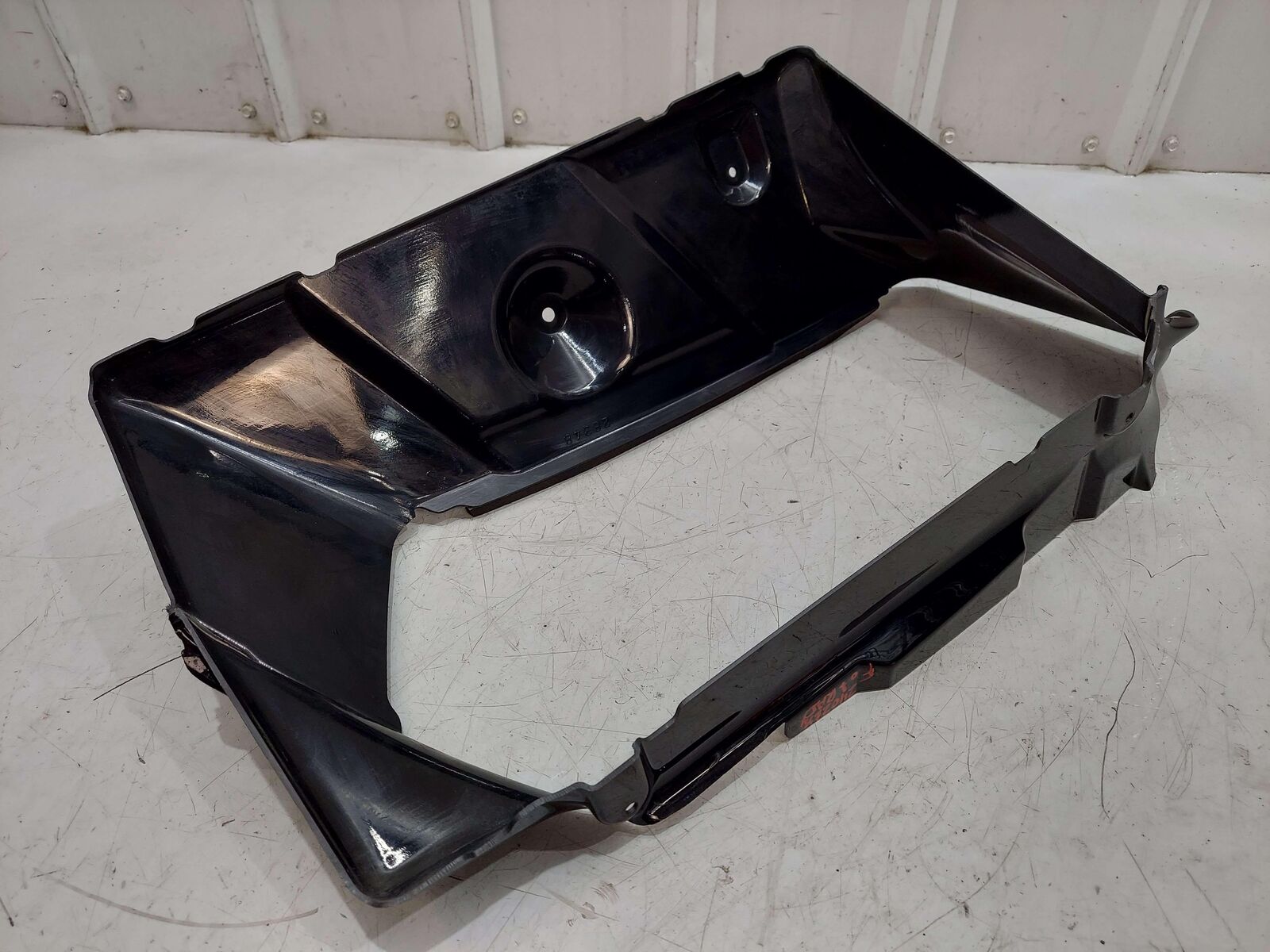 2018 LAMBORGHINI AVENTADOR S LP740-4 LEFT AIR RADIATOR DUCT 470122123H