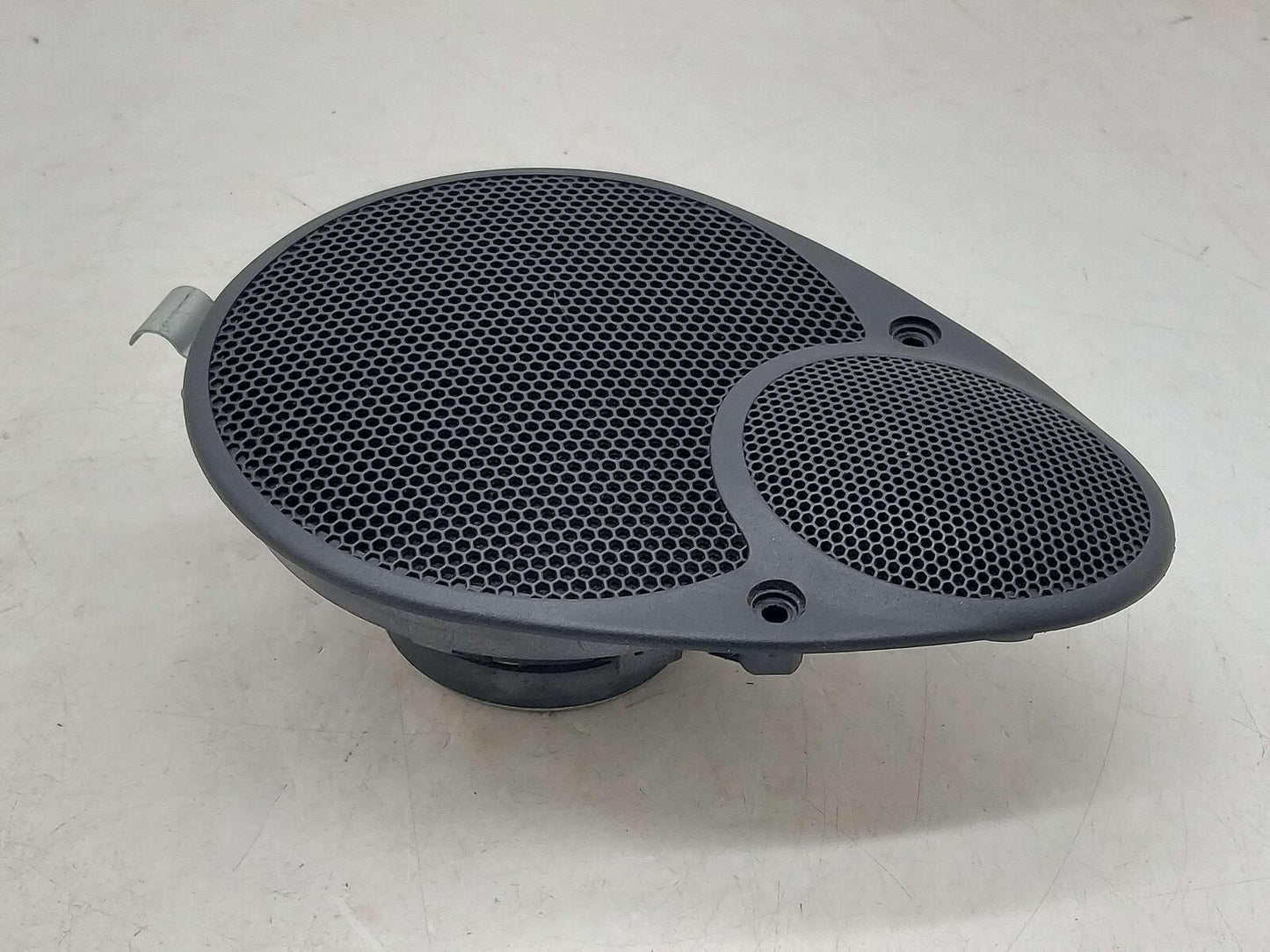 2001 PORSCHE 911 996 CARRERA REAR LEFT SPEAKER 99664504702