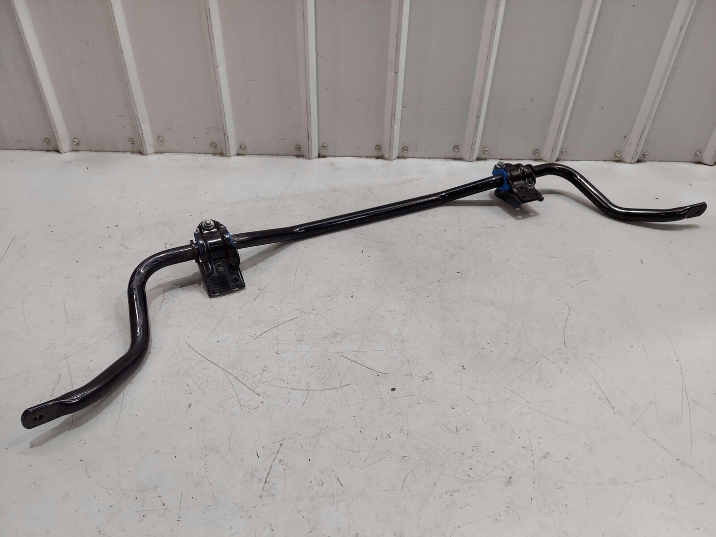 2016 MCLAREN 540C FRONT STABILIZER ANTI SWAY BAR W/ BUSHING BRACKET MOUNTS