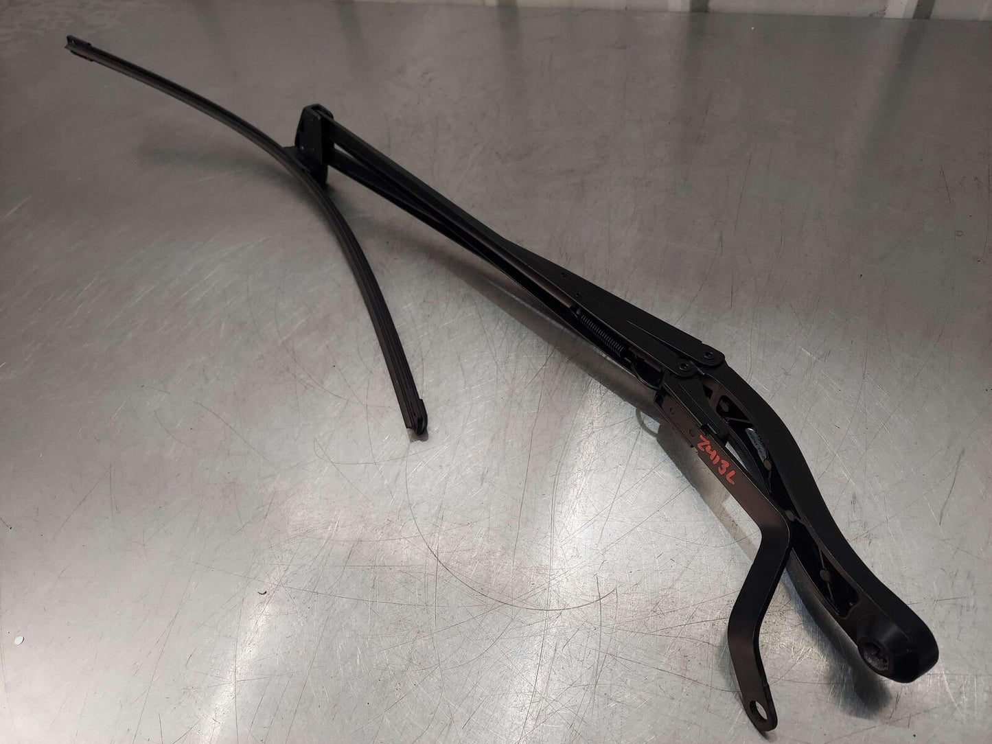 2016 MCLAREN 540C LEFT WIPER ARM 13A5860CP *SCRATCHED CHIPPED*