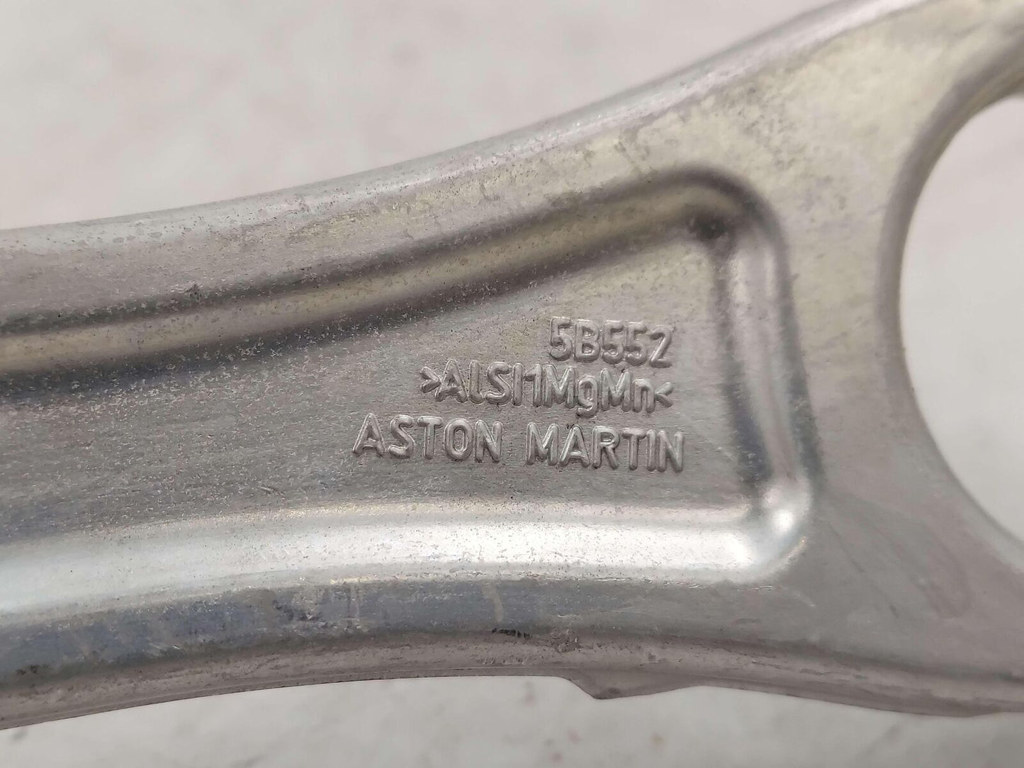 2024 ASTON MARTIN DB12 VOLANTE REAR LEFT LOWER CONTROL ARM FORWARD K2072