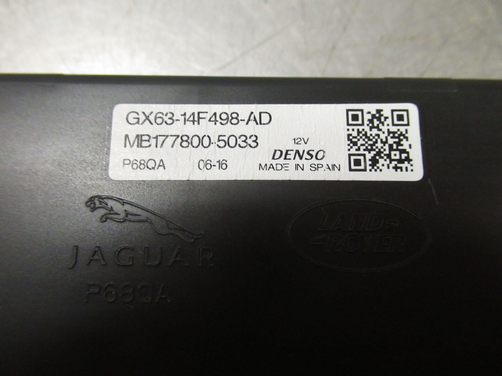 17 JAGUAR XE Gx63-14f498-ad AC Climate Heat Temperature Computer Control Module