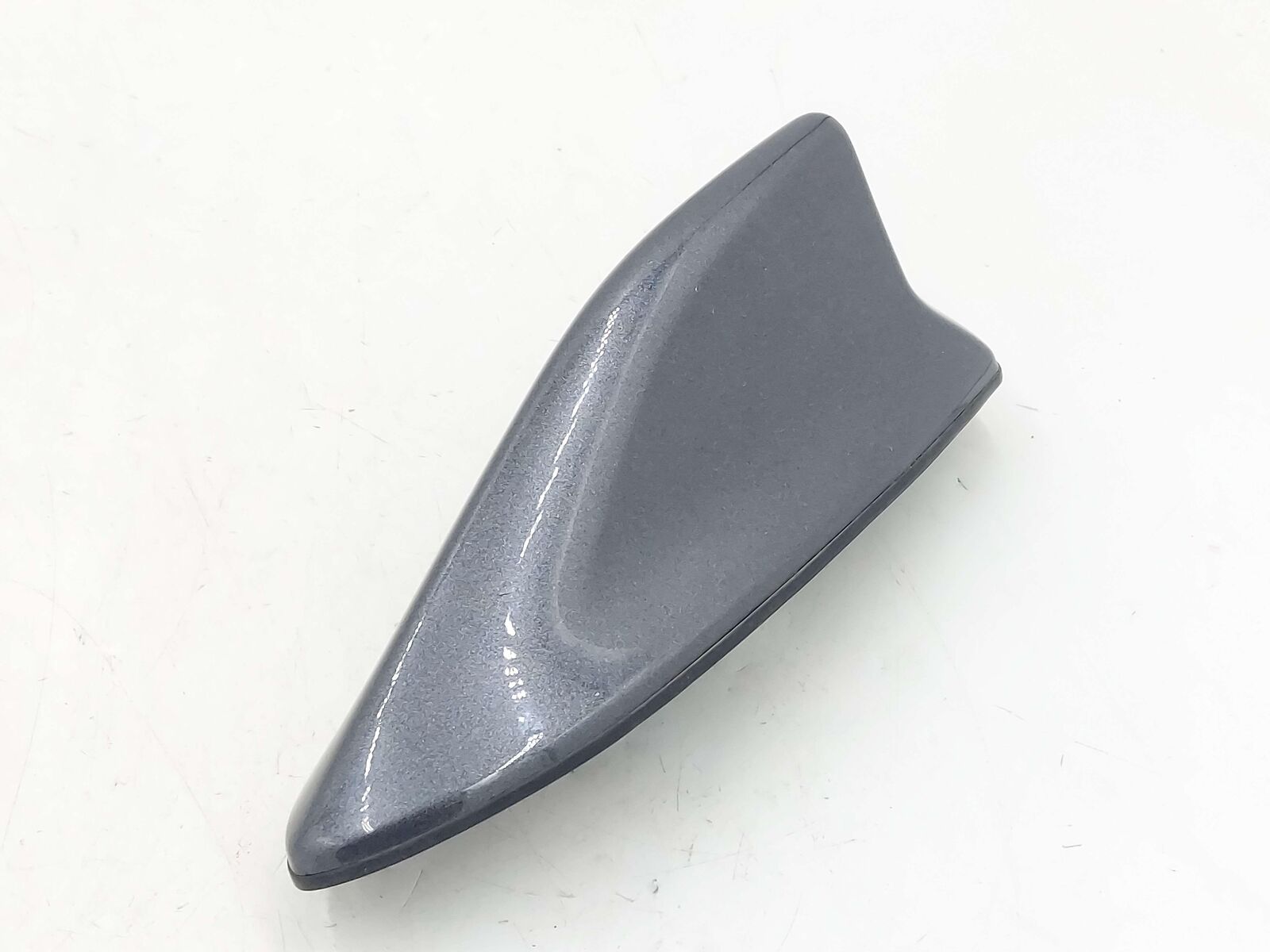 19-23 TOYOTA RAV-4 SHARK FIN ANTENNA MAGNETIC GRAY 1G2 8676004010 *SCRATCHES*