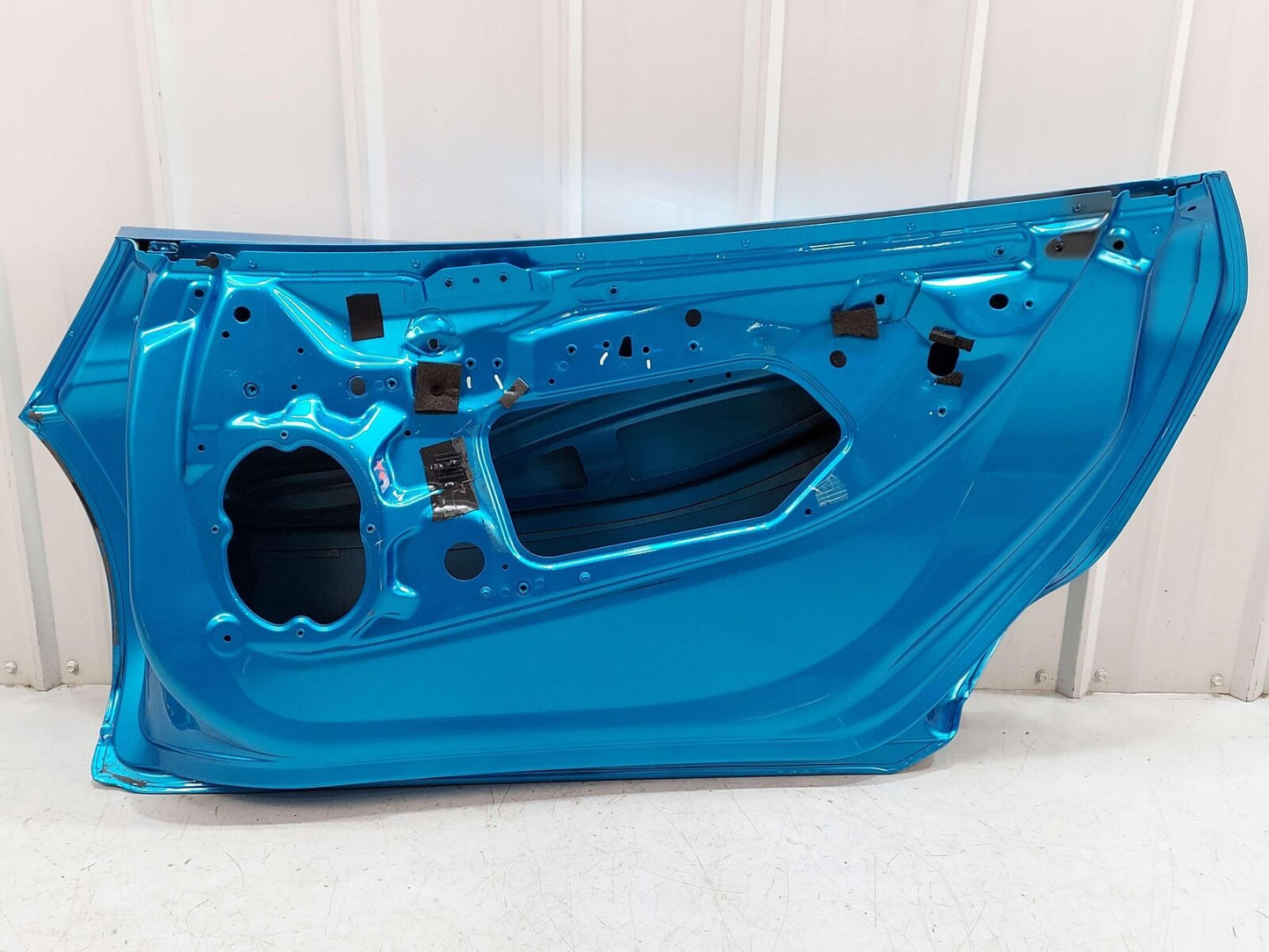 2021 MCLAREN GT FRONT RH RIGHT DOOR DOOR SHELL *DEEP SCRATCHES*