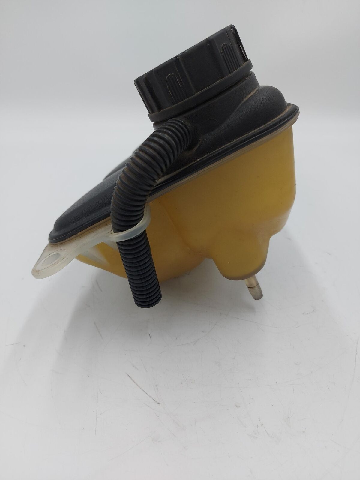 04-09 Cadillac XLR Coolant Recovery Bottle