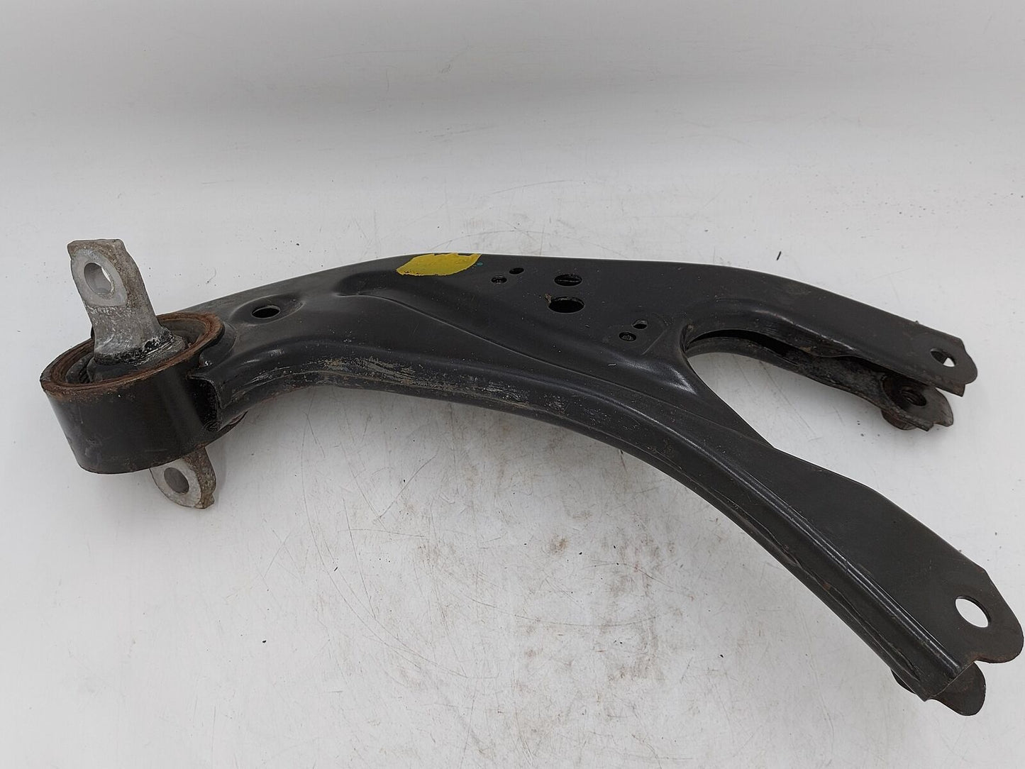 10-22 LEXUS RX450 HYBRID REAR LEFT LOWER TRAILING CONTROL ARM