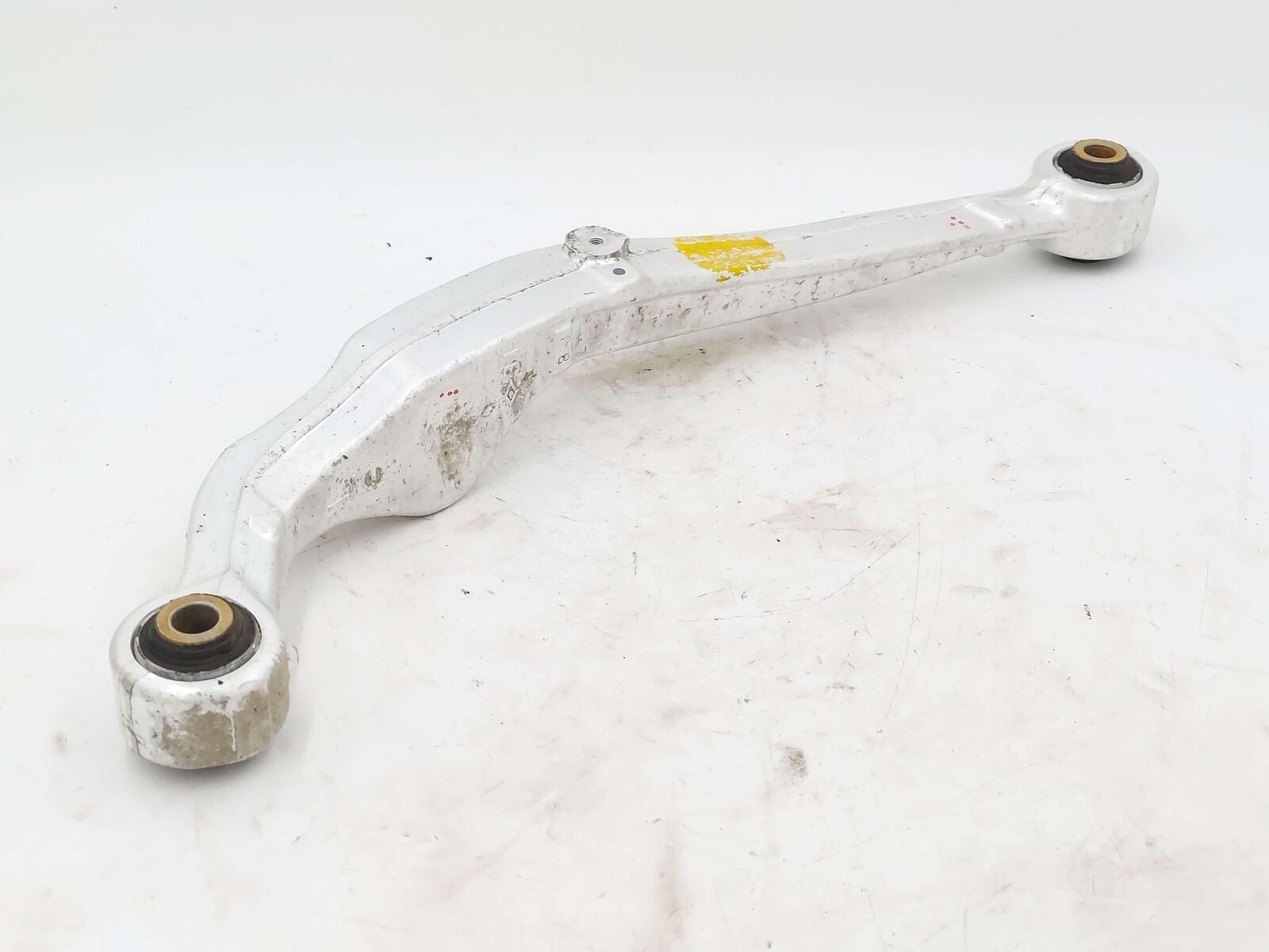 17-22 NISSAN QASHQAI REAR LEFT UPPER CONTROL ARM 55121JD04A