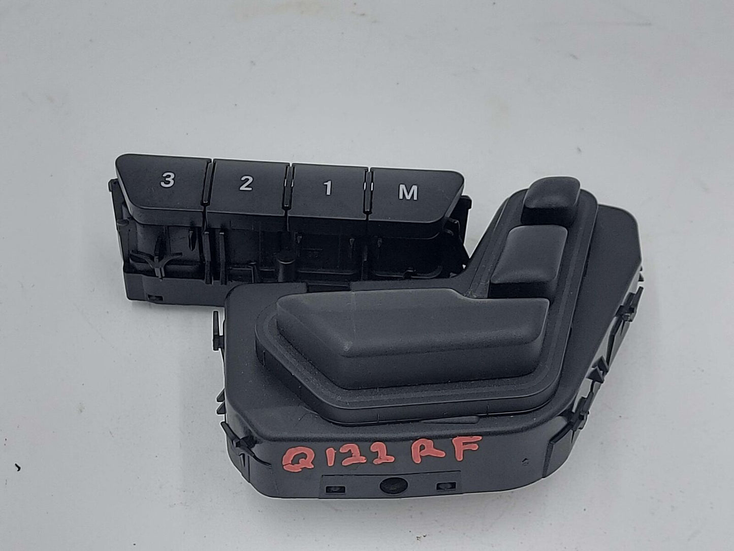 2012 MERCEDES ML SERIES FRONT RIGHT SEAT SWITCH ML63 AMG W166 *SCRATCH*