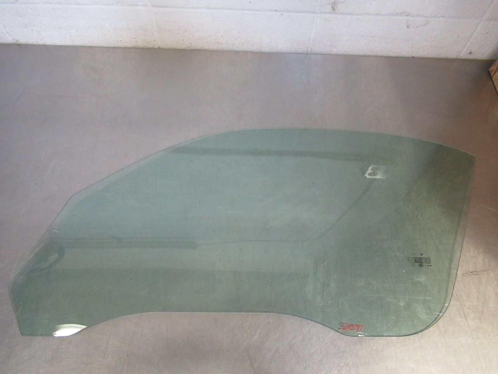 10-13 PORSCHE 911 997 TURBO S FRONT Left Door Glass Window 43R-001025