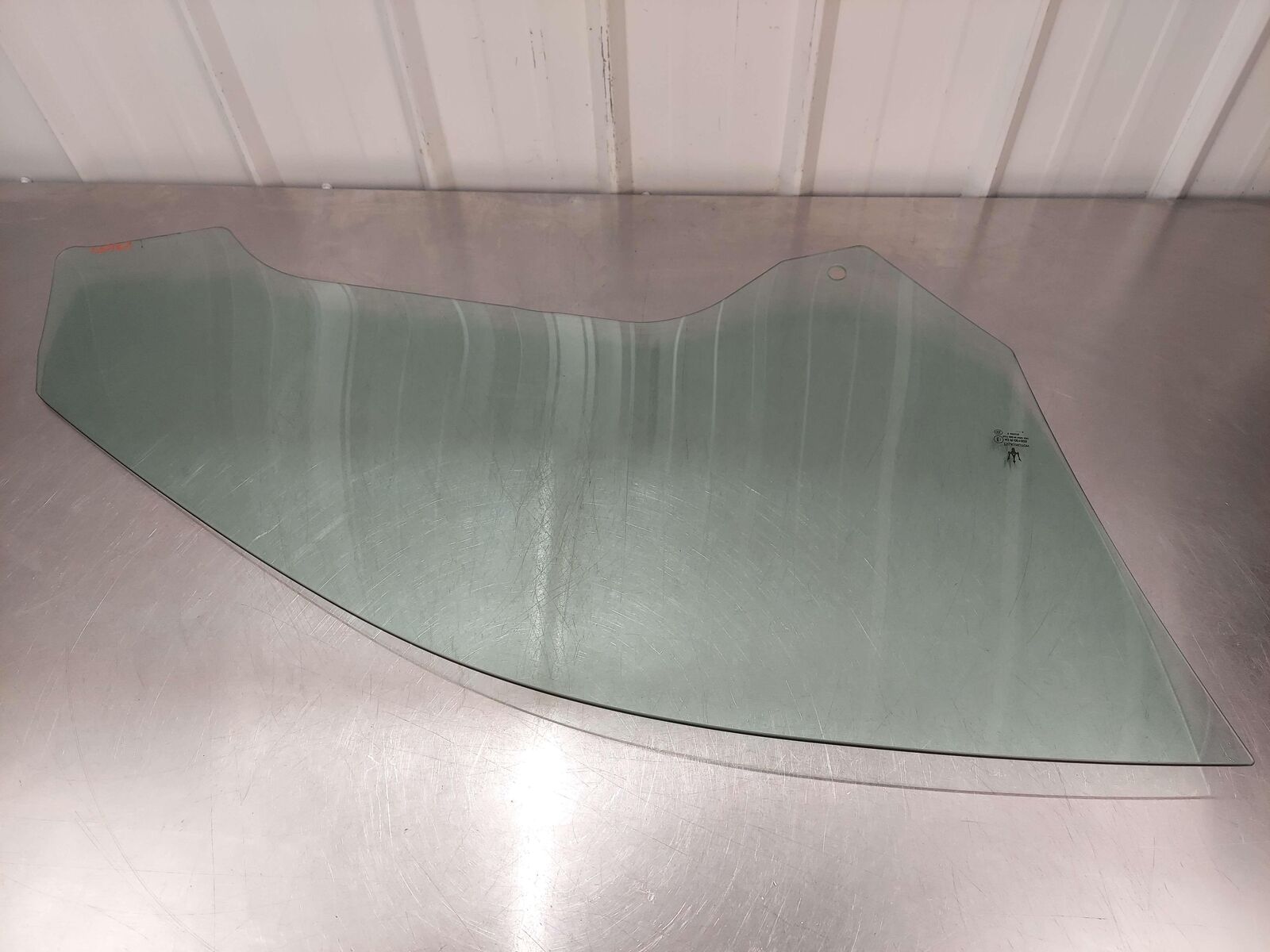 2010 Maserati GranTurismo S M145 Coupe FRONT LEFT DOOR GLASS WINDOW