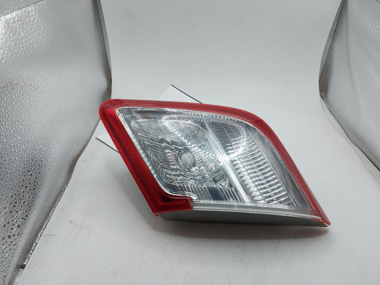 10-11 Toyota Camry RH Right Tail Light Lamp Red Outline 8158133180