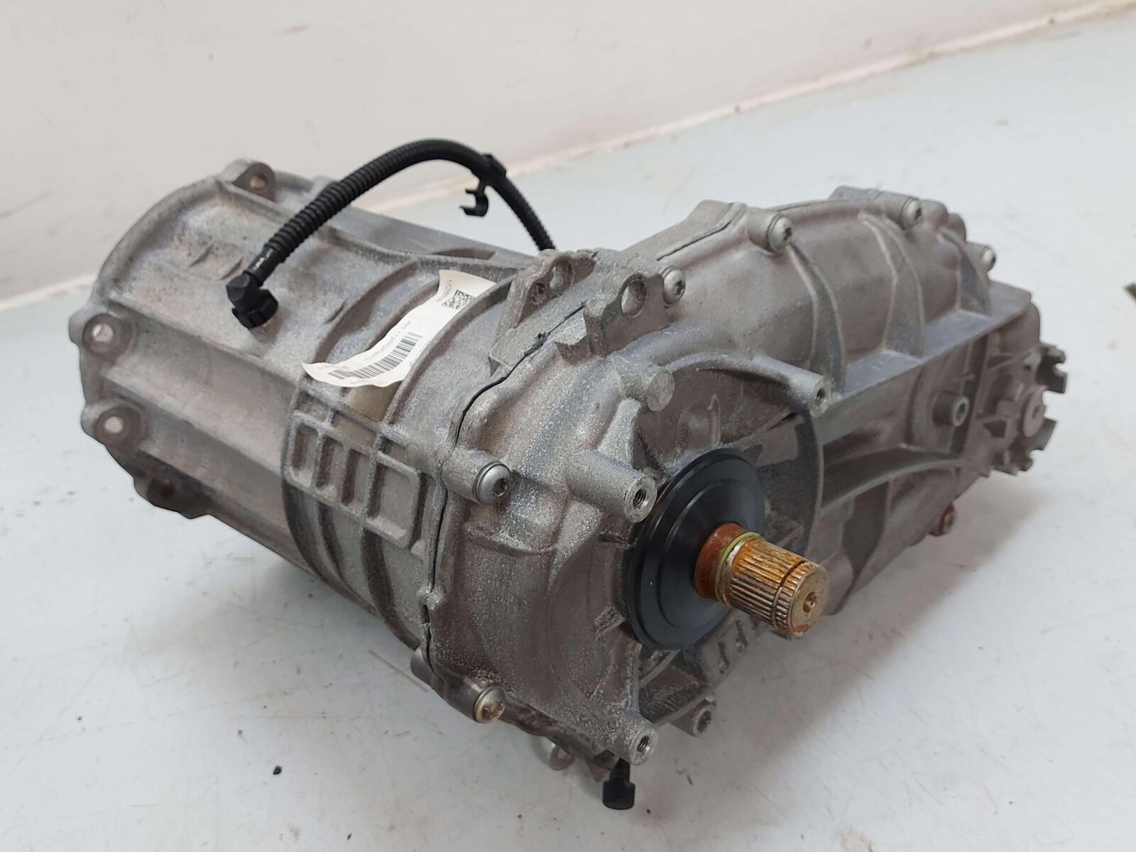 11-18 PORSCHE CAYENNE GTS 958 3.6L NFD TRANSFER CASE 95834101304 0C2927755AA