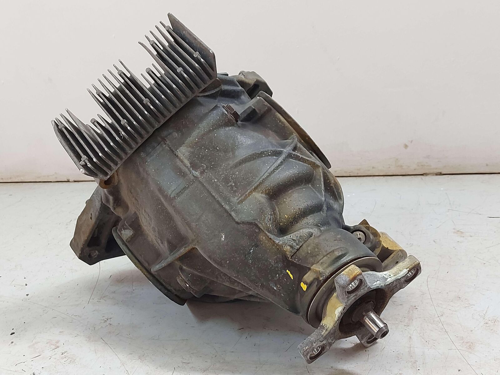 14-18 Mercedes W218 CLS63s AMG REAR CARRIER DIFF DIFFERENTIAL