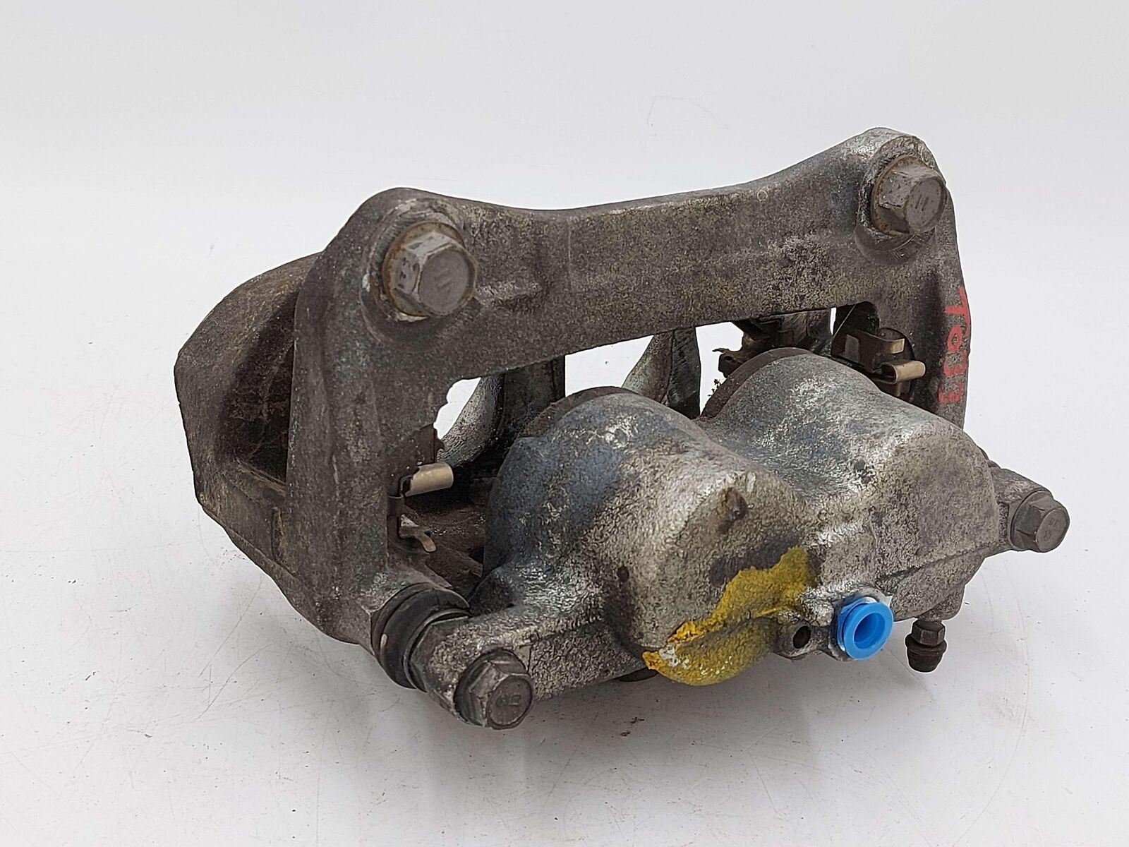 08-19 TOYOTA HIGHLANDER FRONT LEFT BRAKE CALIPER