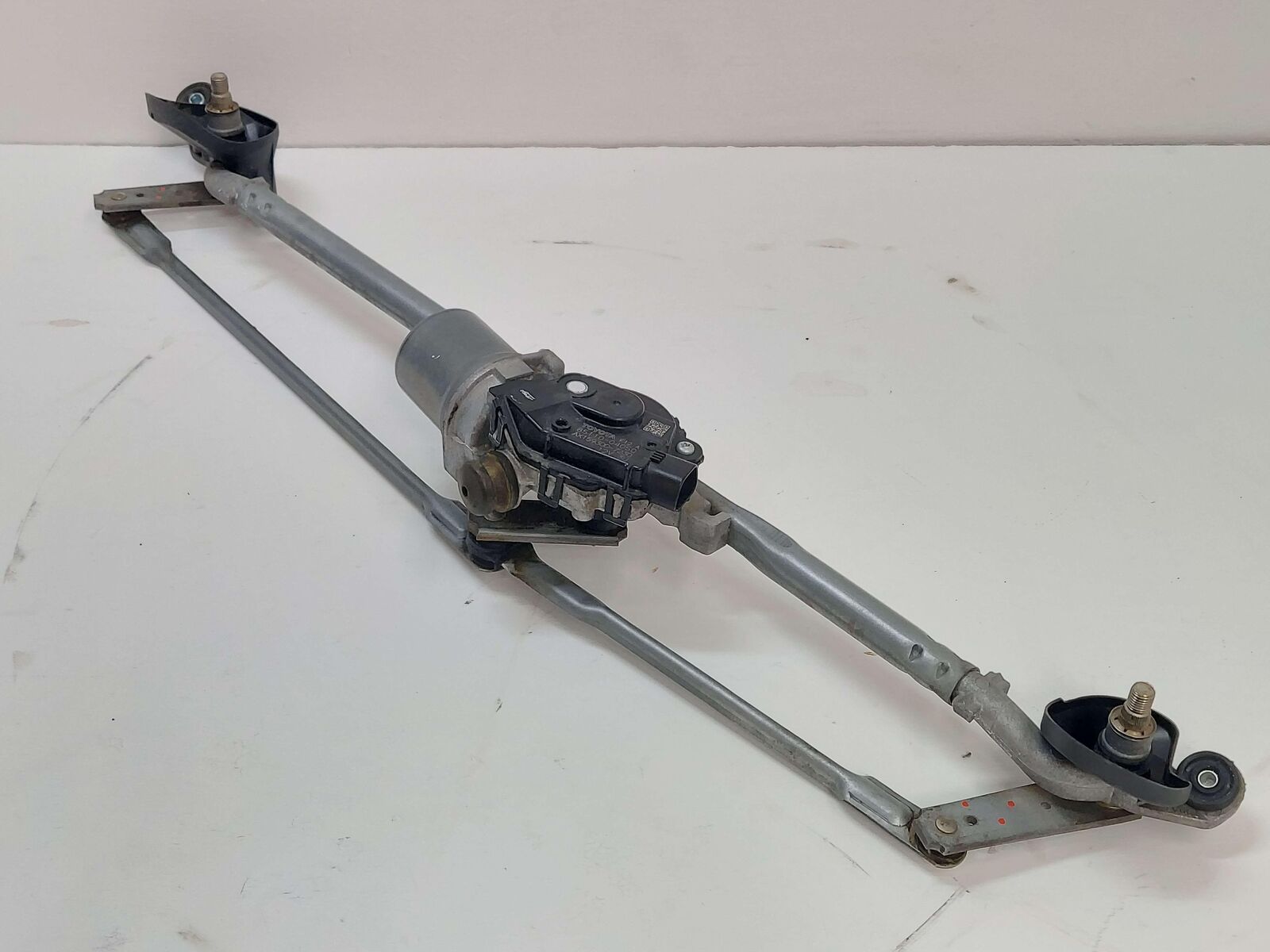 16-23 TOYOTA TACOMA WINDSHIELD WIPER TRANSMISSION LINKAGE W/ MOTOR OEM