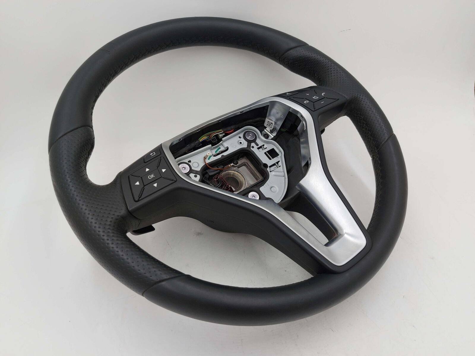 13 14 MERCEDES CLS550 Steering Wheel Black Leather Paddle Shifters