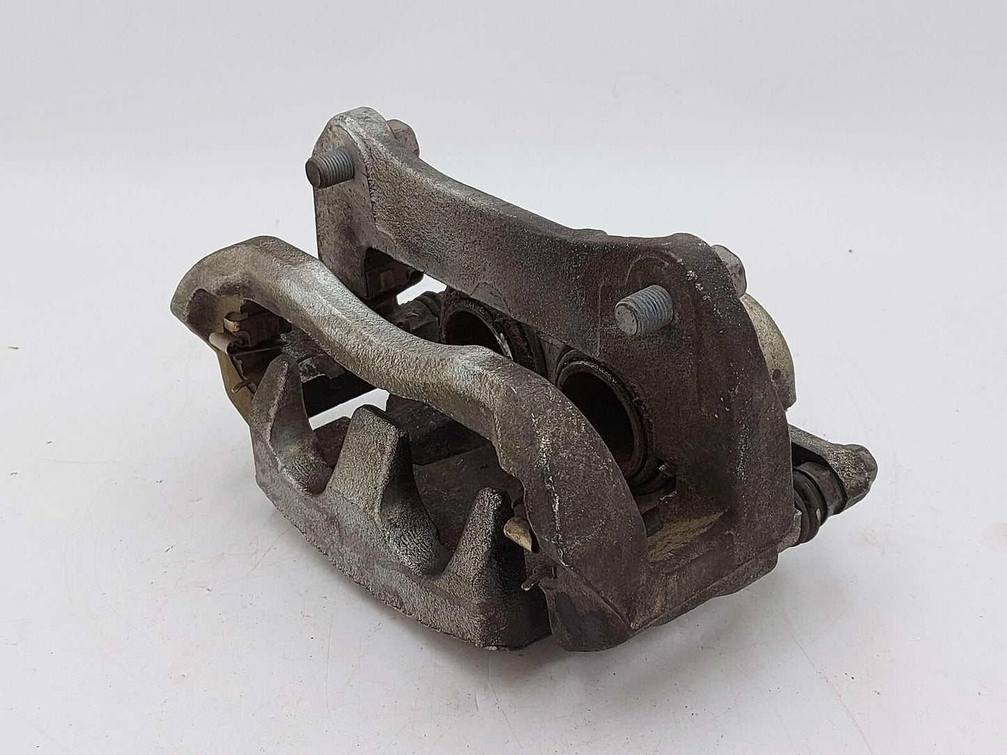 08-19 TOYOTA HIGHLANDER FRONT LEFT BRAKE CALIPER