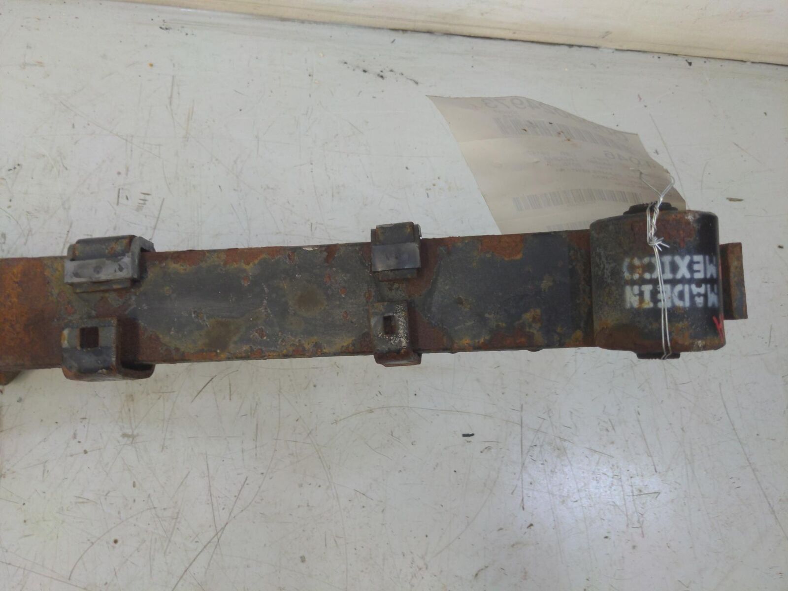 16-22 TOYOTA TACOMA REAR RH Leaf Spring *4 Leaf Clamps Bent* 103KM'S