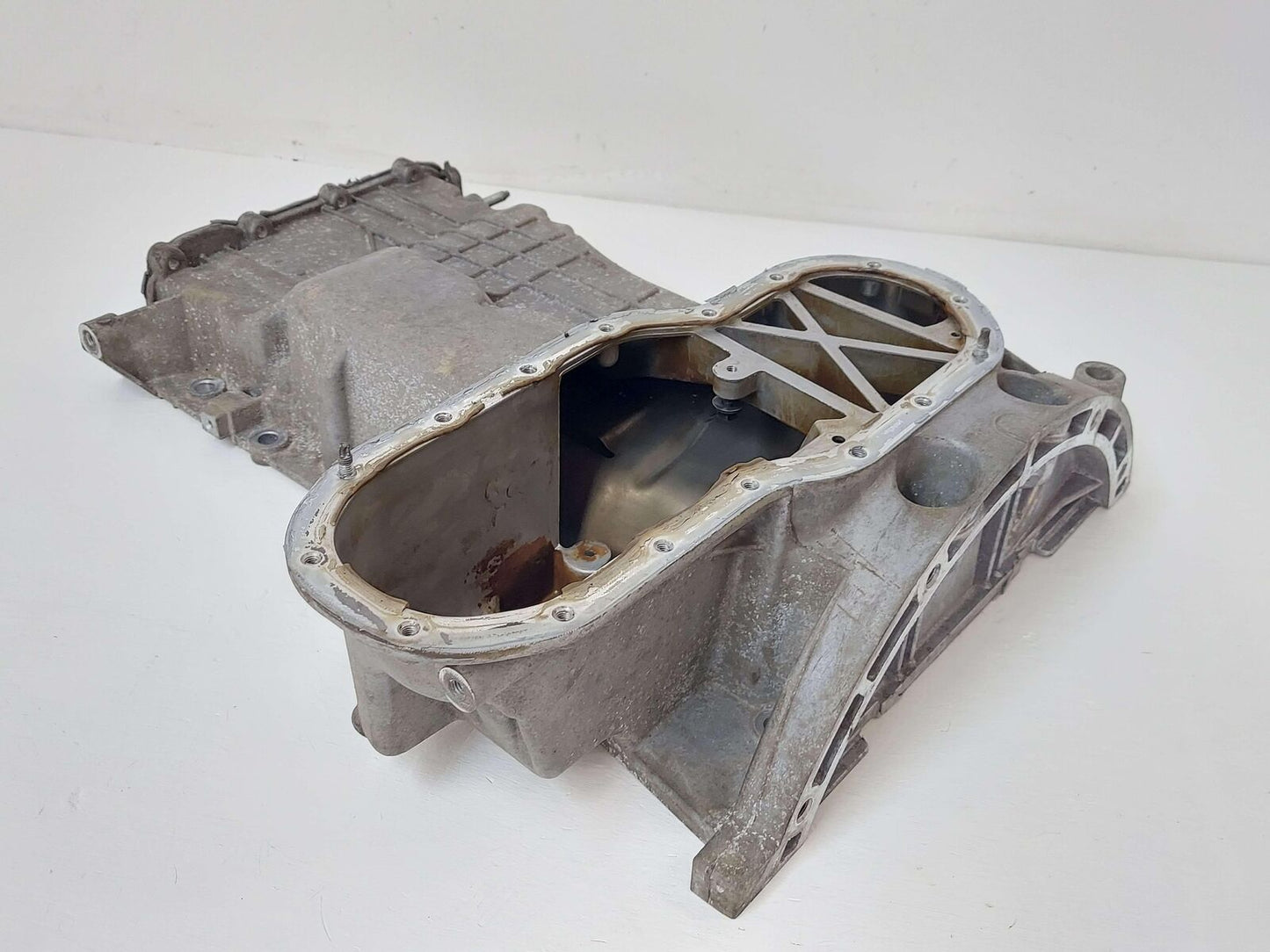 07-21 TOYOTA TUNDRA 5.7L ENGINE MOTOR OIL PAN 3URFE 121110S021 121110S011