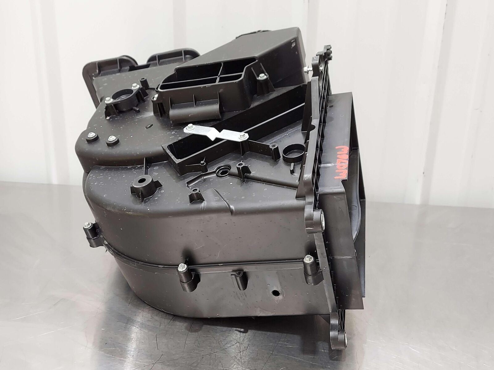 2018 Mclaren 570s HVAC Heater Core Blower Motor Housing 13A3588CP *Foam Damage*