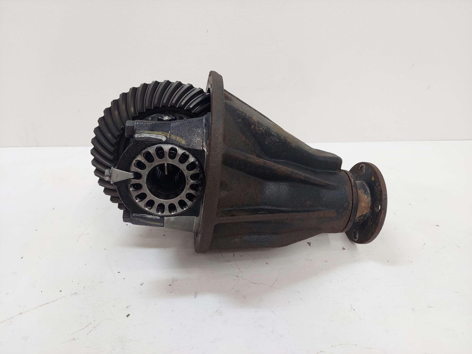 16-22 TOYOTA TACOMA 2.7L REAR Diff Differential Carrier 4.30 RATIO *CHIP 103KM'S