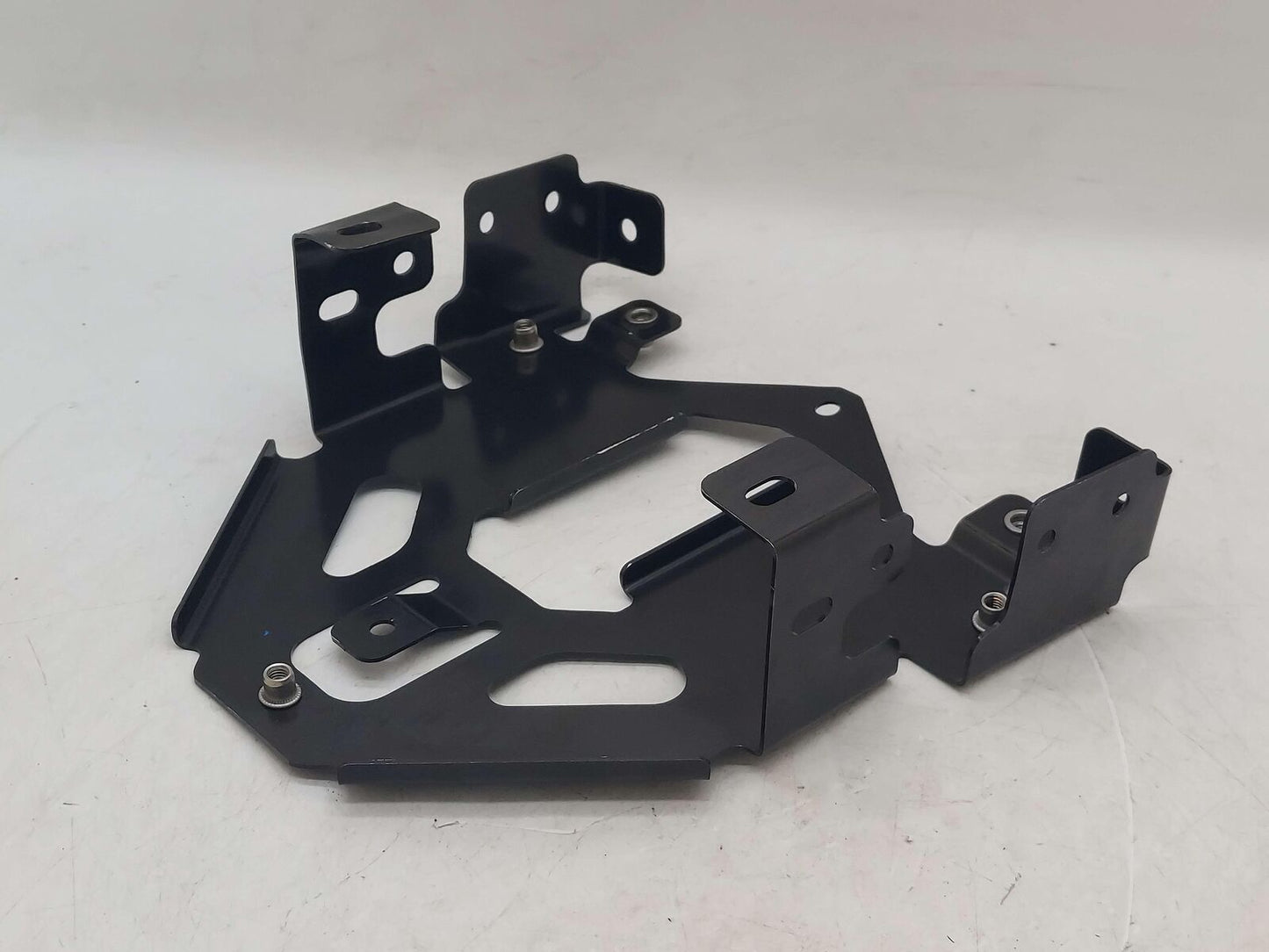 2023 MCLAREN ARTURA MODULE MOUNT 16MA835CP