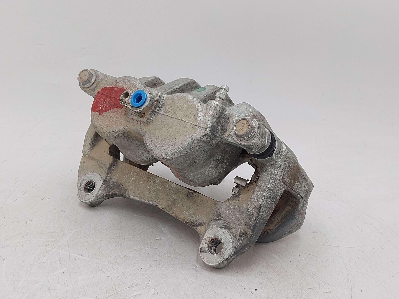 20-23 TOYOTA HIGHLANDER FRONT RH RIGHT BRAKE CALIPER 477300E071