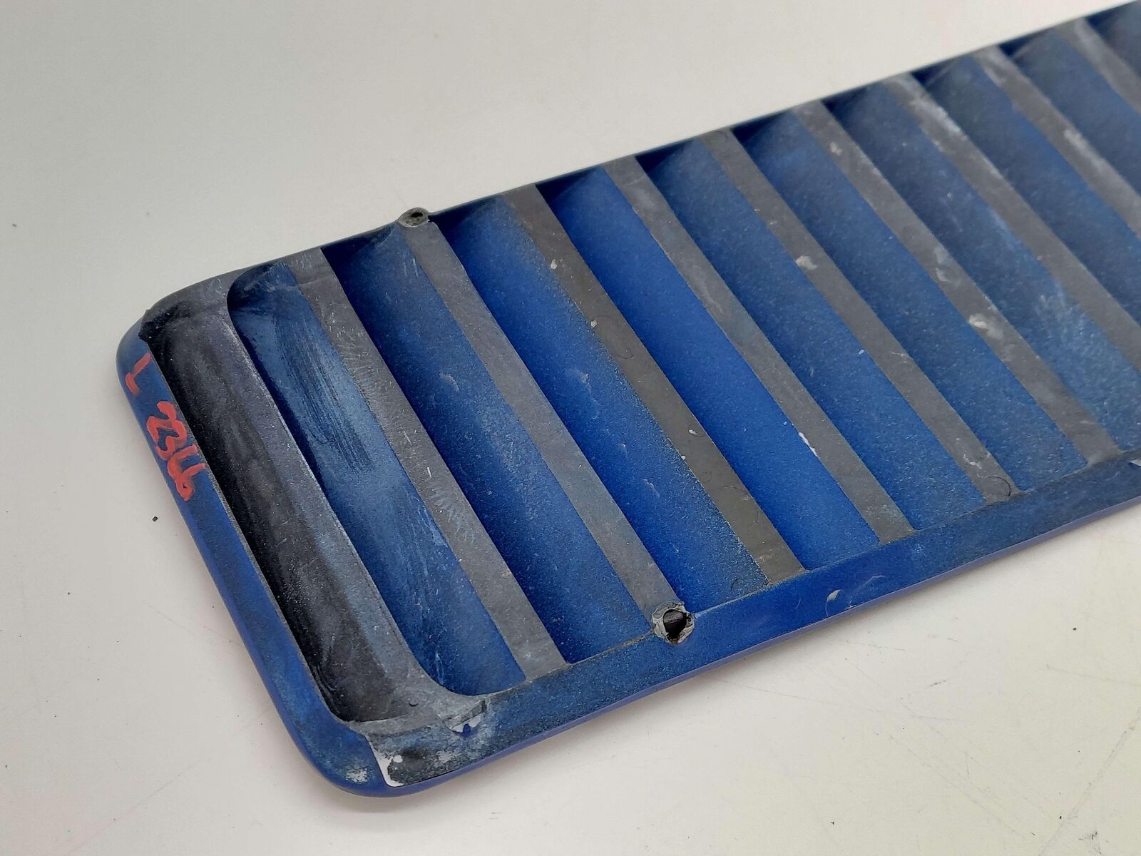 2006 FORD GT GT40 SUPERCAR RH RIGHT CLAMSHELL VENT BLUE *NOTE 4G7V-403F18-AD OEM