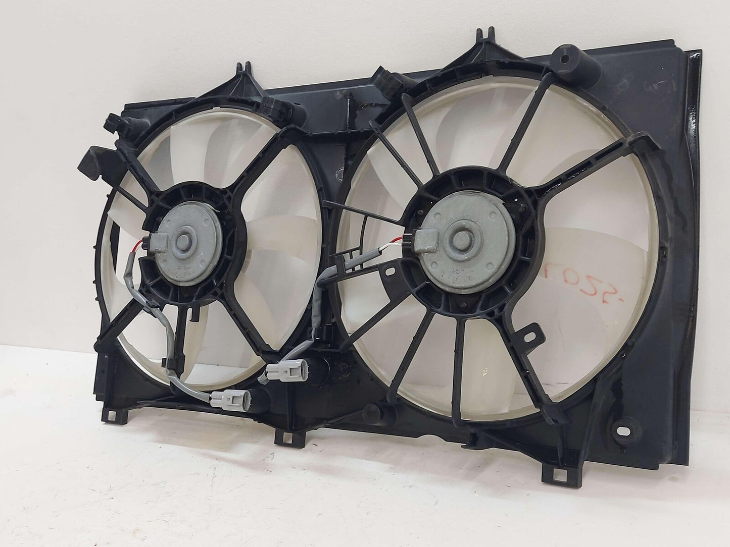 07-11 TOYOTA CAMRY 2.4L ELECTRIC COOLING FAN MOTOR HYBRID 2AZFXE 422000-9293