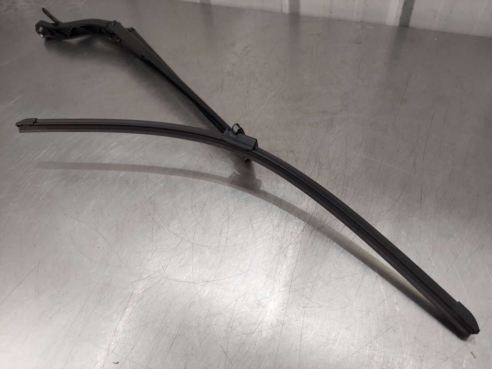 2016 MCLAREN 540C LEFT WIPER ARM 13A5860CP *SCRATCHED CHIPPED*