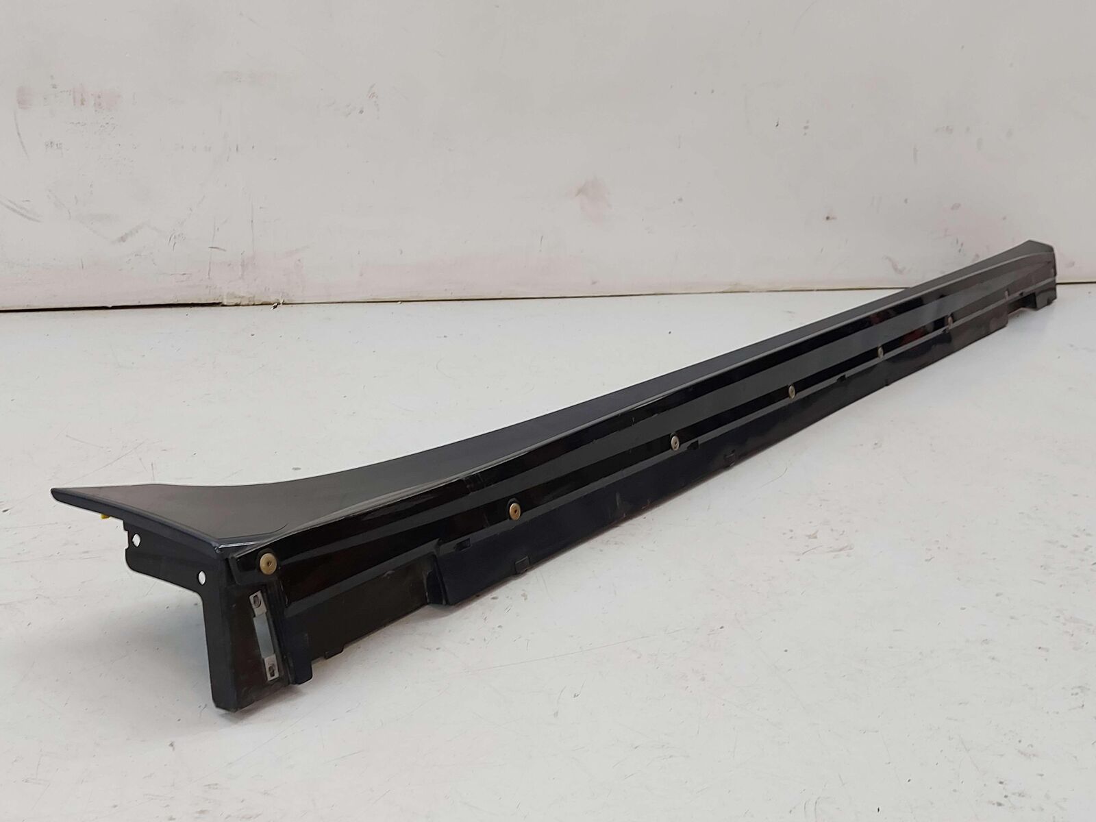 20-23 CADILLAC CT5 RIGHT ROCKER PANEL SIDE SKIRT MOULDING BLACK 84760106