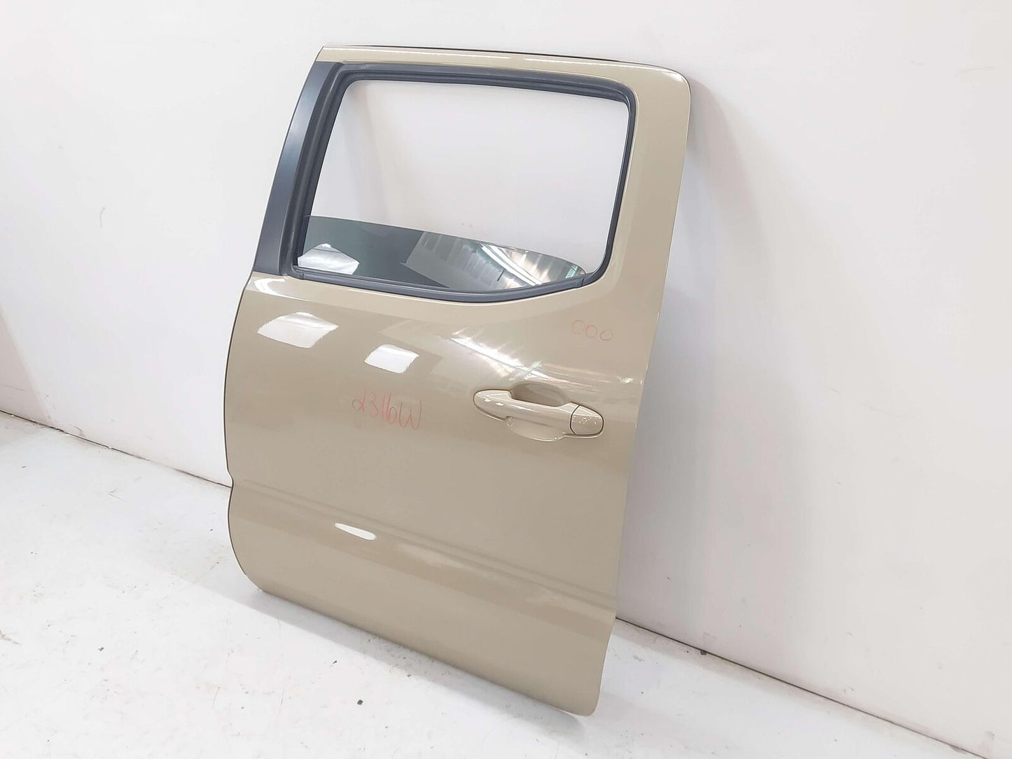 16-23 TOYOTA TACOMA REAR LEFT DOOR QUICKSAND BEIGE 4V6 CREW CAB