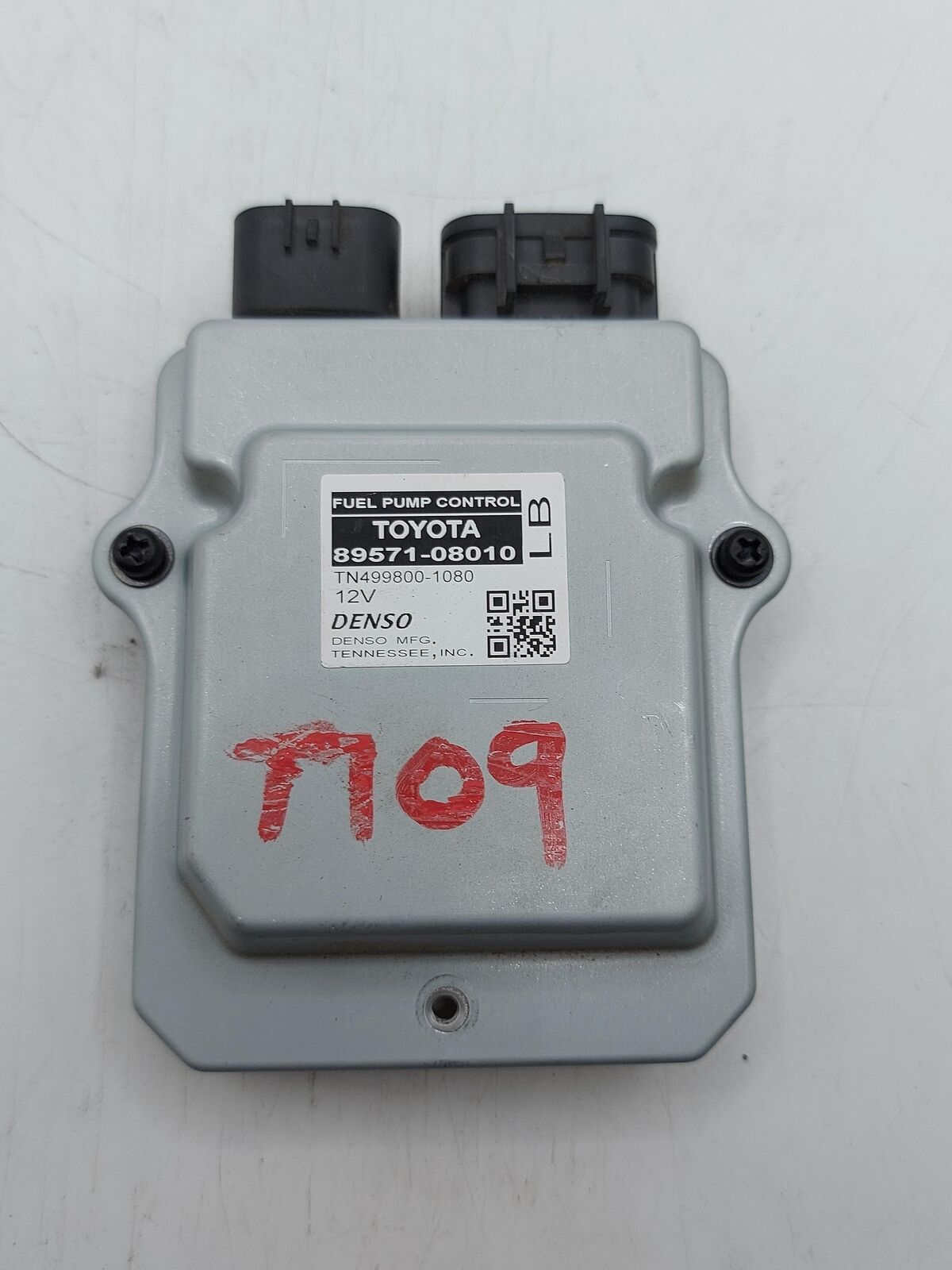 20 21 22 TOYOTA HIGHLANDER 89571-08010 FUEL PUMP CONTROL MODULE