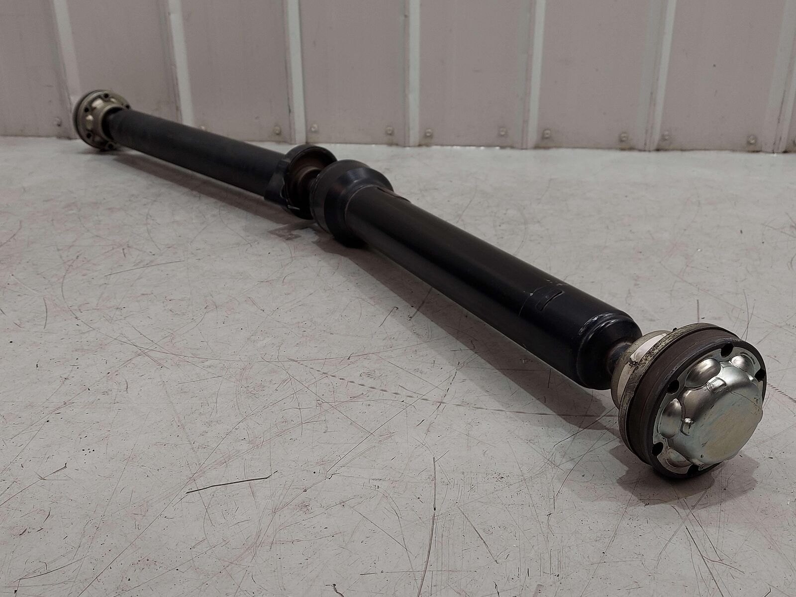 2010 Maserati GranTurismo S M145 REAR DRIVE SHAFT 4.7L AUTO RWD 246688 54K MILES