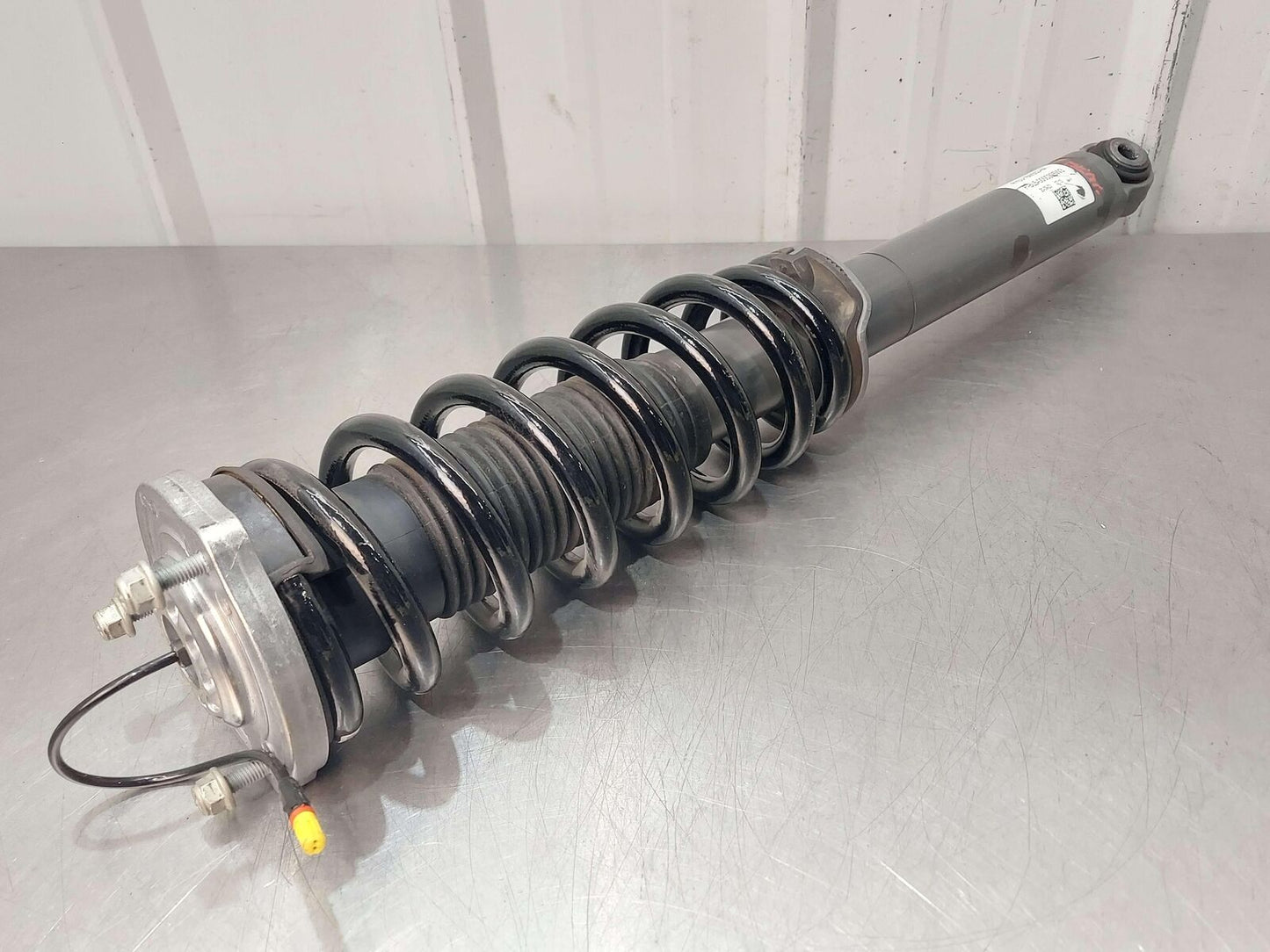 2024 ASTON MARTIN DB12 VOLANTE REAR LEFT SUSPENSION STRUT SHOCK ELECTRONIC