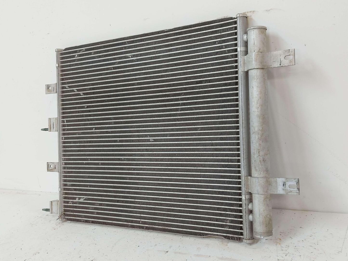 09-12 JAGUAR XF AC A/C AIR CONDITIONING CONDENSER 2R83-19C600-AD *NOTE