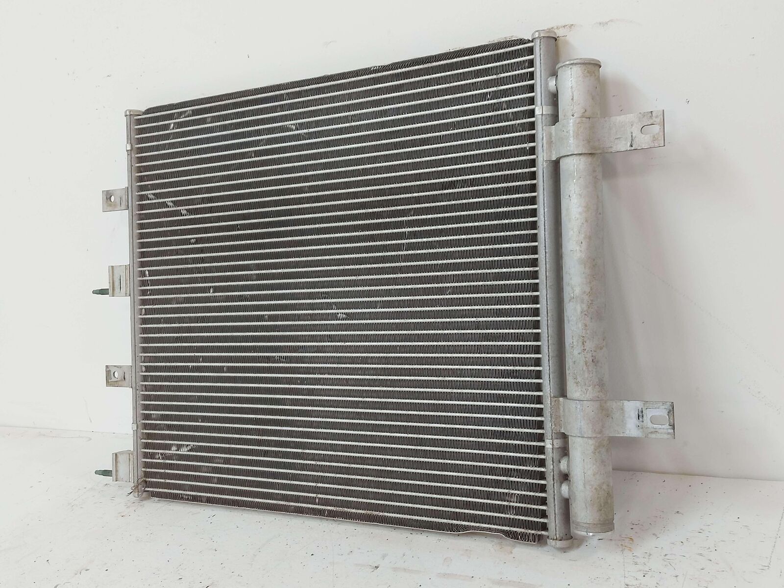 09-12 JAGUAR XF AC A/C AIR CONDITIONING CONDENSER 2R83-19C600-AD *NOTE