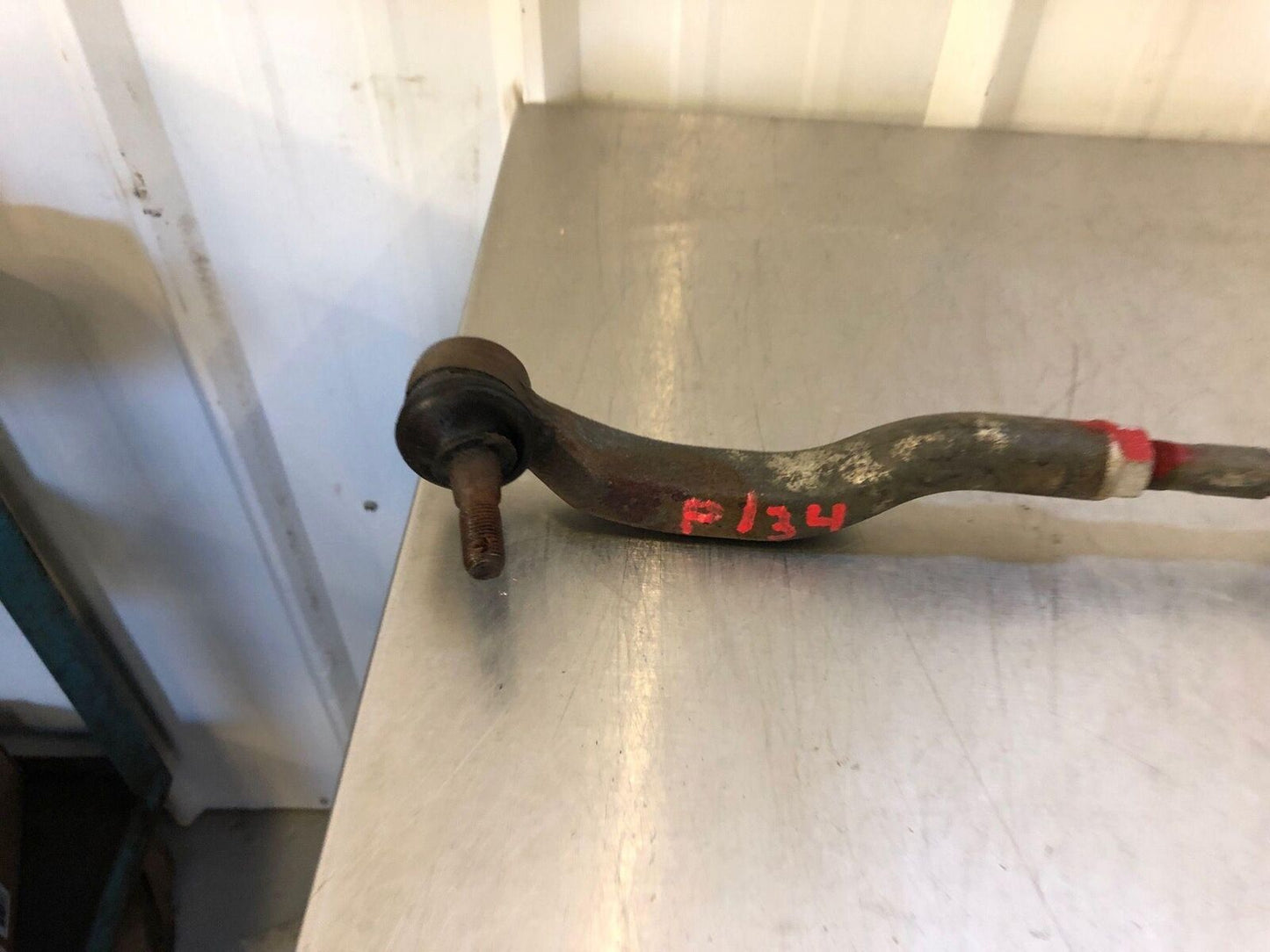 13-18 TOYOTA RAV-4 XLE Steering Rack And Pinion 30K KM'S