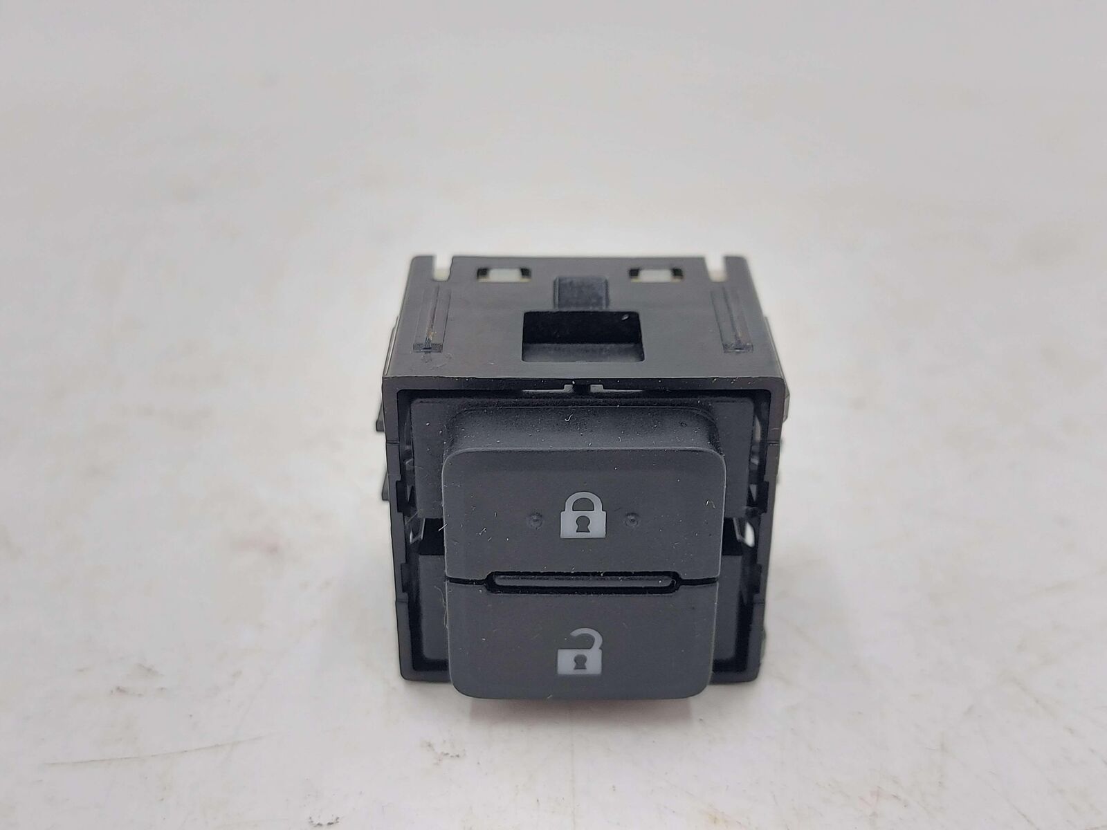 2020 Toyota Tacoma Front RH Right Door Lock Switch