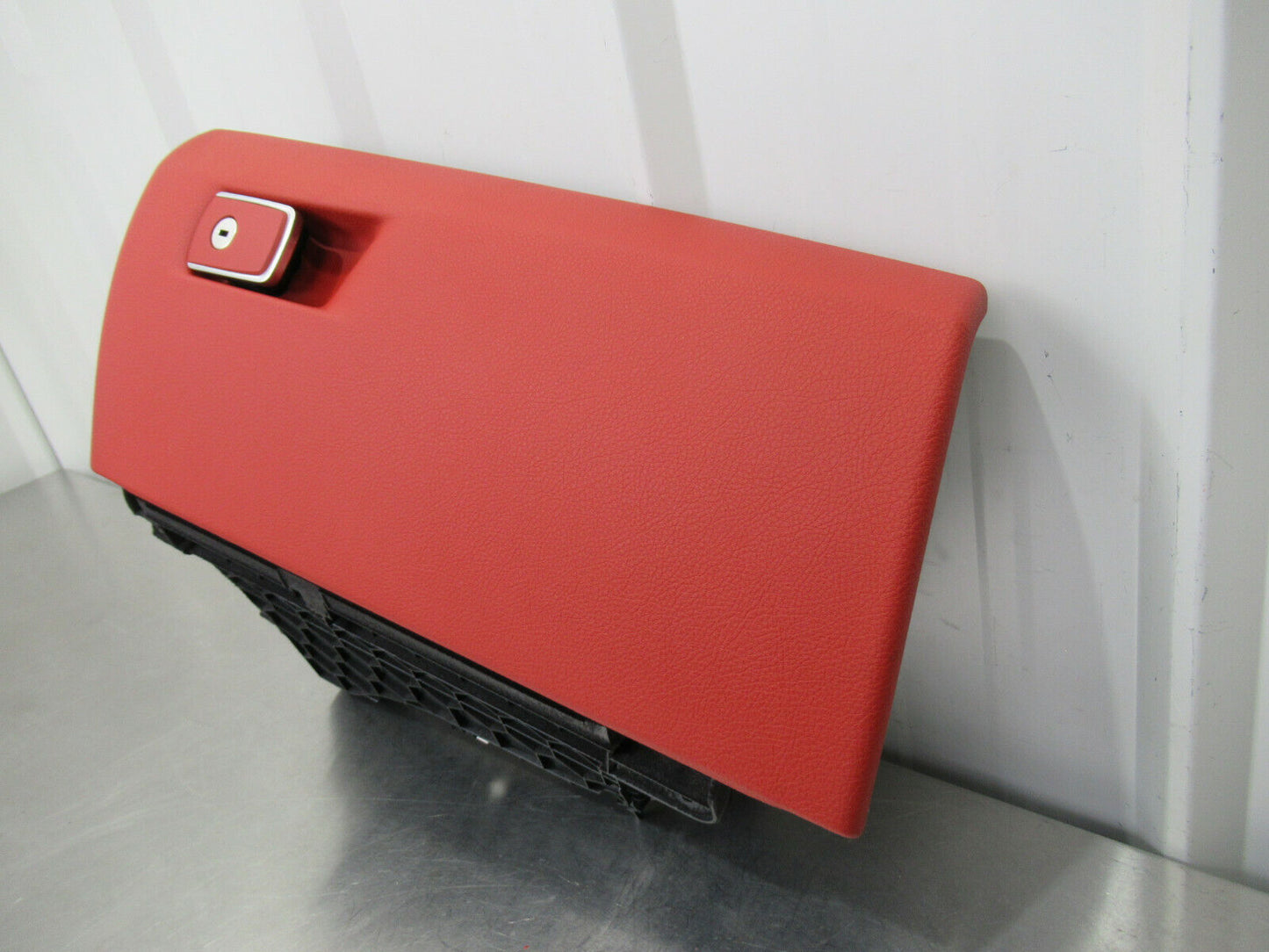 W004 2014 14 BMW 435I RED GLOVE BOX COMPARTMENT 9228283 727584-10