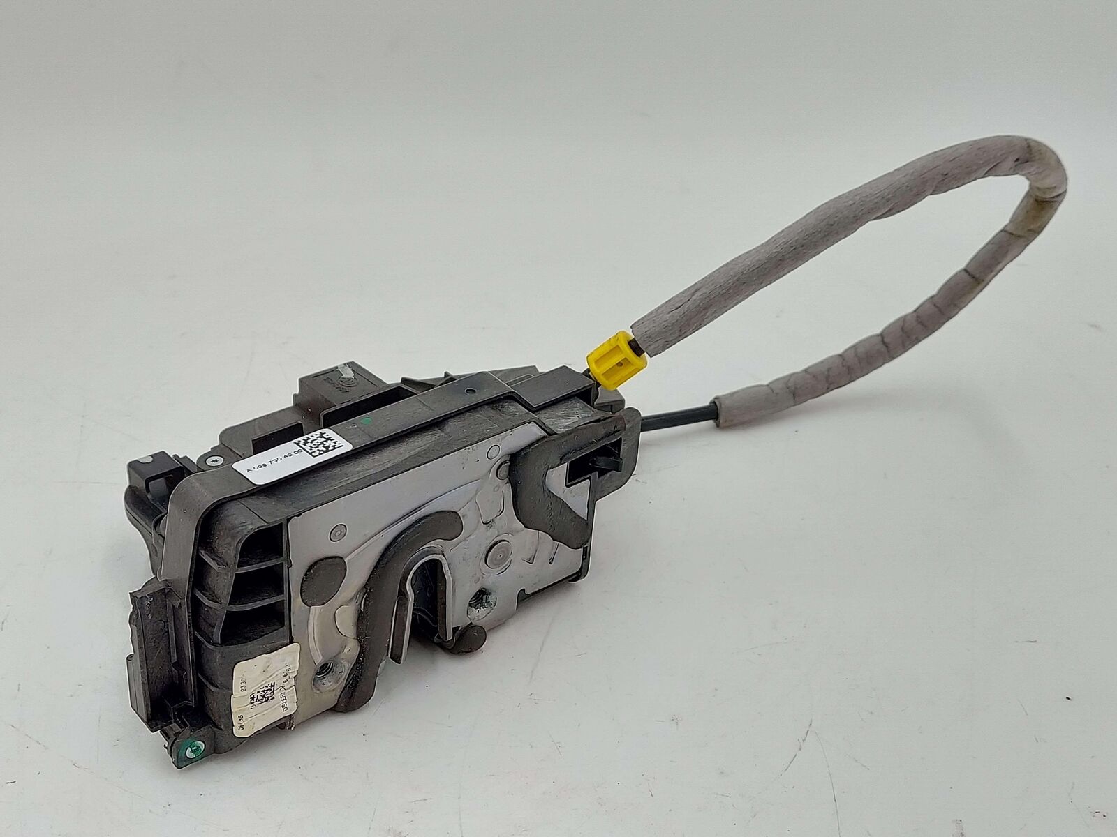 15-21 MERCEDES C63S AMG W205 SEDAN REAR RIGHT DOOR LATCH A0997304000