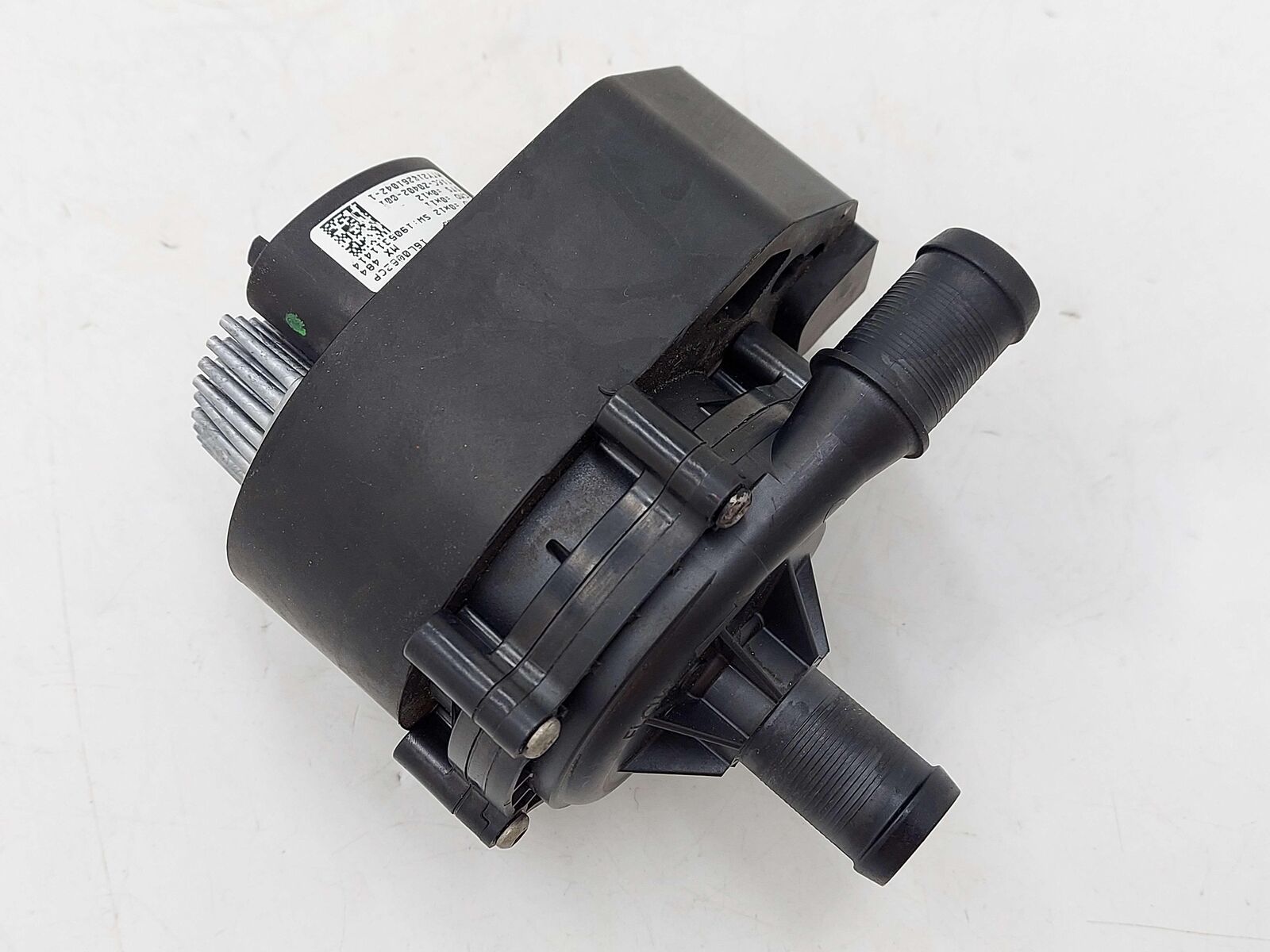 2023 McLaren Artura Front Coolant Water Pump *broken Plastic* 16L0062CP 3K KM