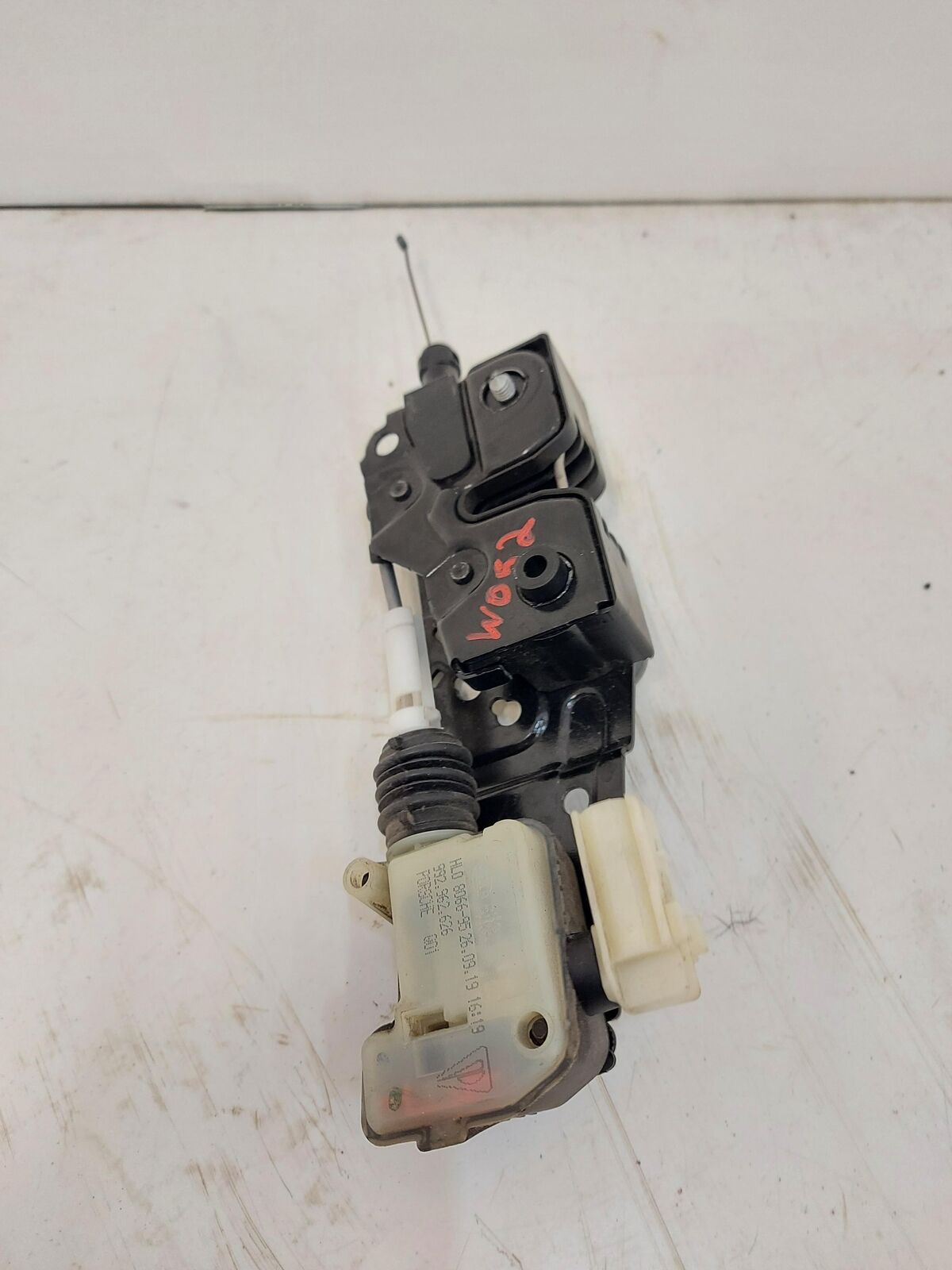 2020 PORSCHE 911 992 CARRERA 4S Lid Latch 992962626 Latch And Actuator