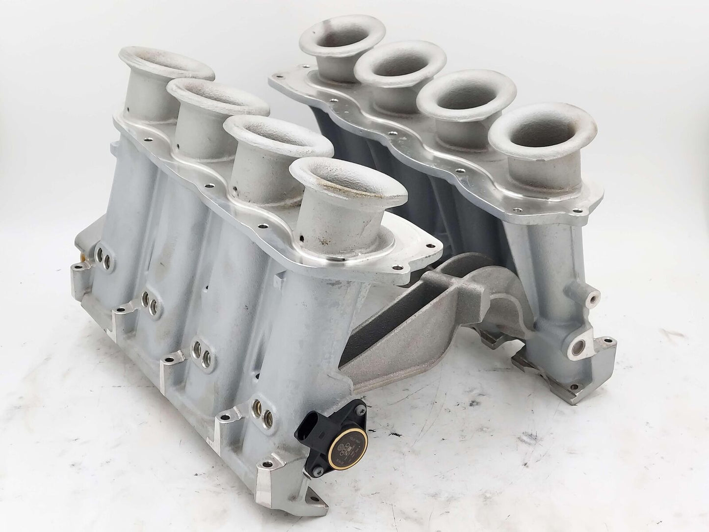 08-10 AUDI R8 INTAKE MANIFOLD LOWER VARIABLE 4.2L 079133223 079133223C 079133435