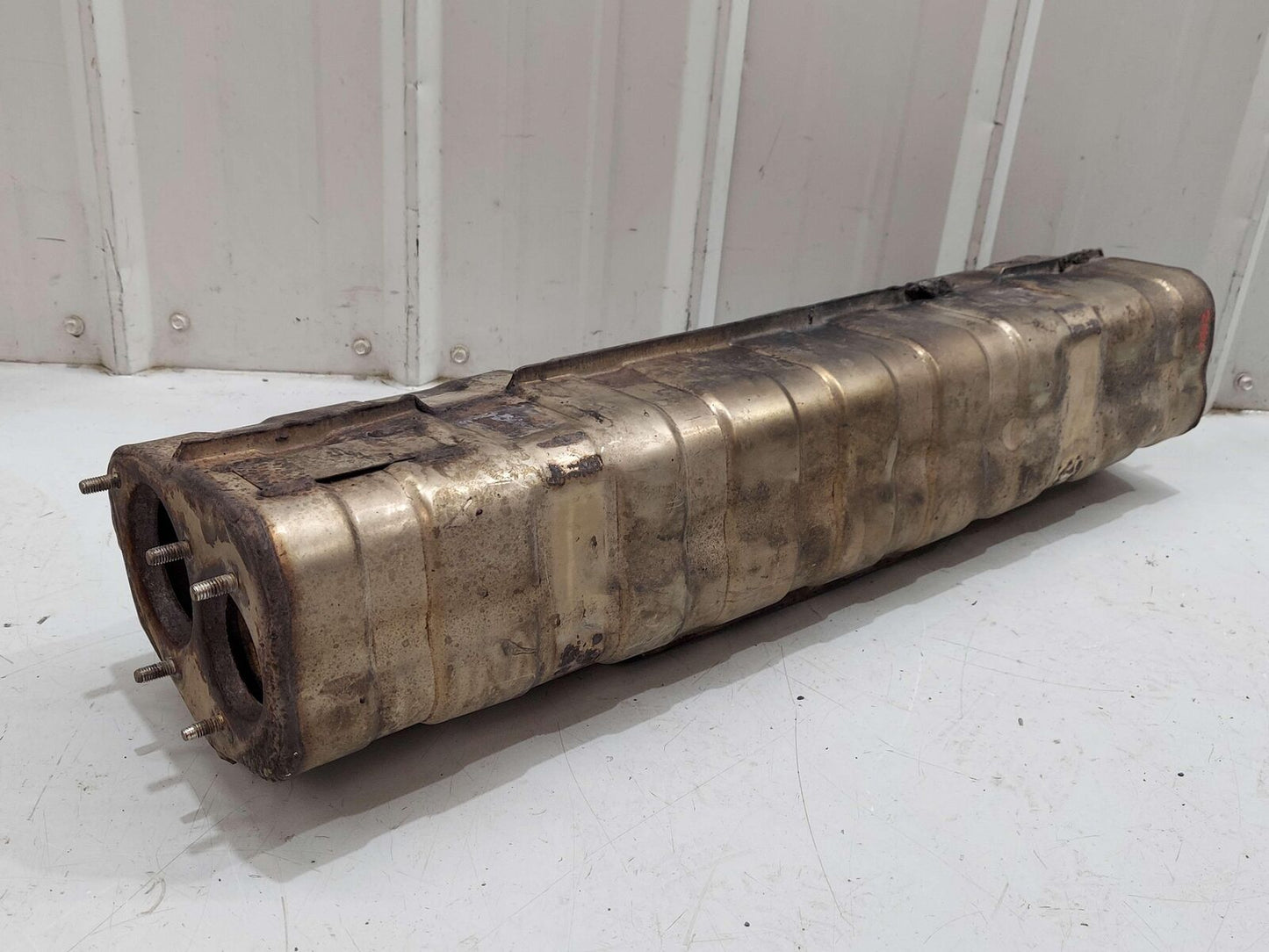 10 11 14 15 16 18 19 PORSCHE 911 991 GT3 3.8L EXHAUST MUFFLER CENTER *NOTE