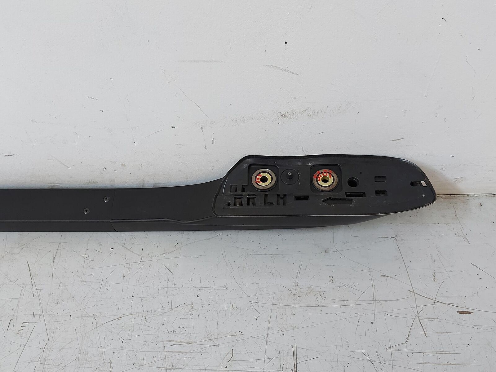 11-20 Toyota Sienna LH Left Roof Rail Black 63489-08020 w/o Sunroof