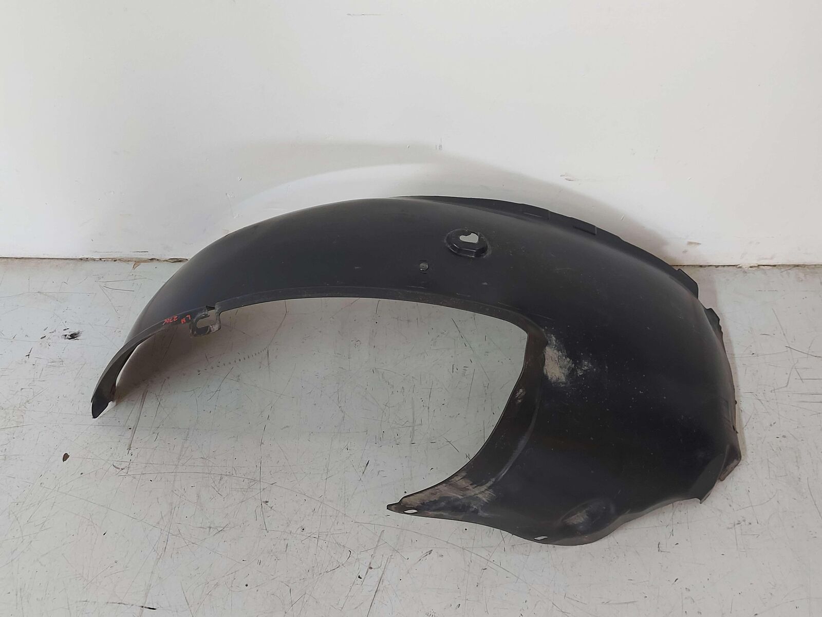 06-13 Porsche 911 997 Front LH Left Quarter Inner Rearward Fender Liner Coupe